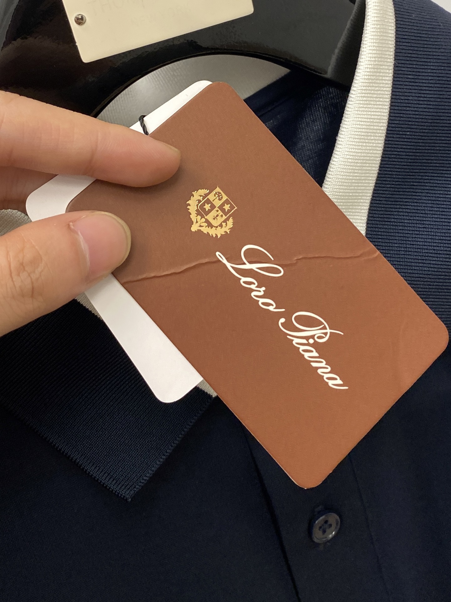 lP🆕、2025最新款短袖T恤，帅气时尚，胸前顶级印花图案字母logo，简约百搭款。面料棉 不仅挺括，保