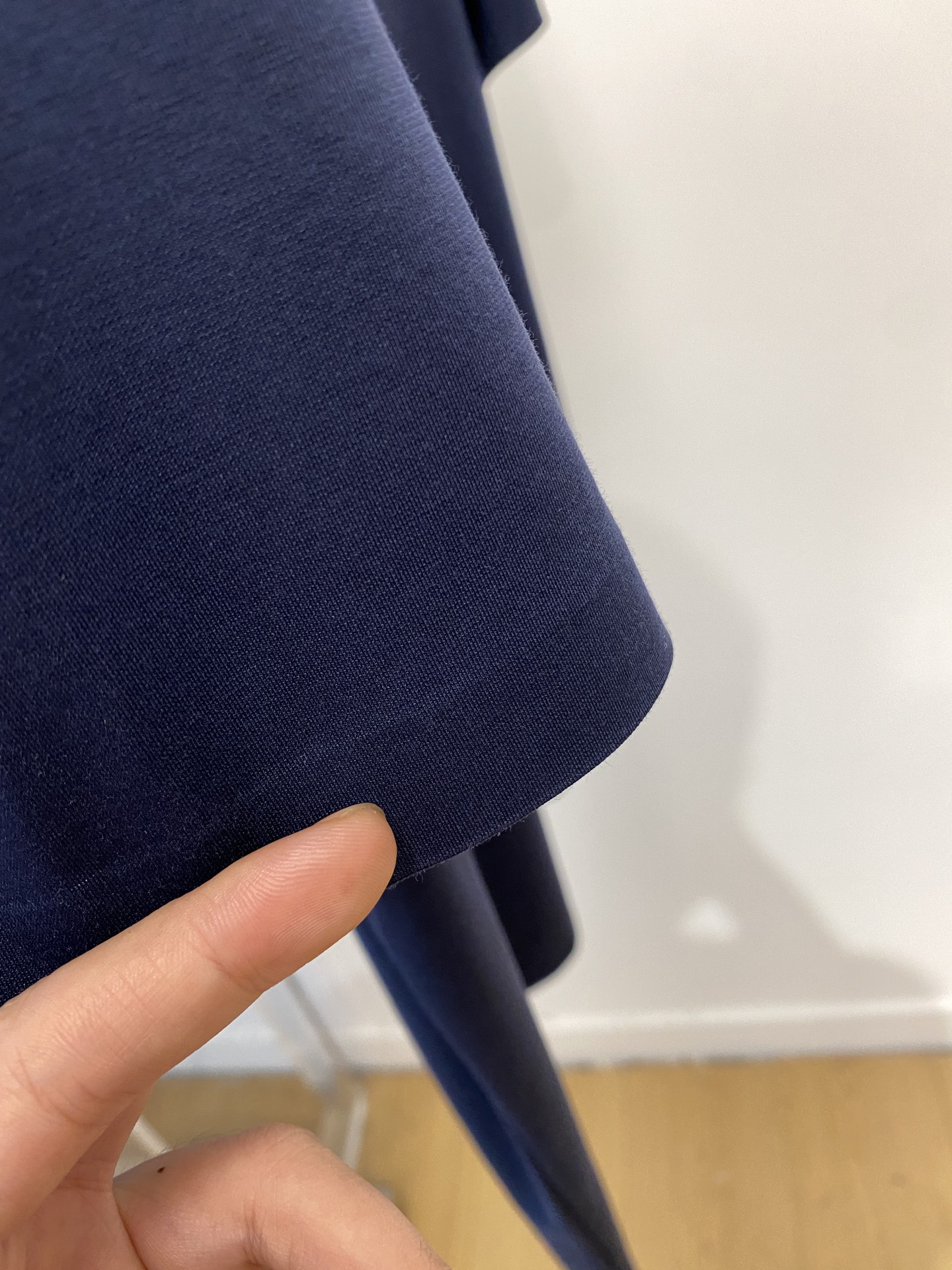 Kiton、2025最新款短袖T恤，帅气时尚，胸前顶级印胶字母logo，简约百搭款。面料棉 不仅挺括，保