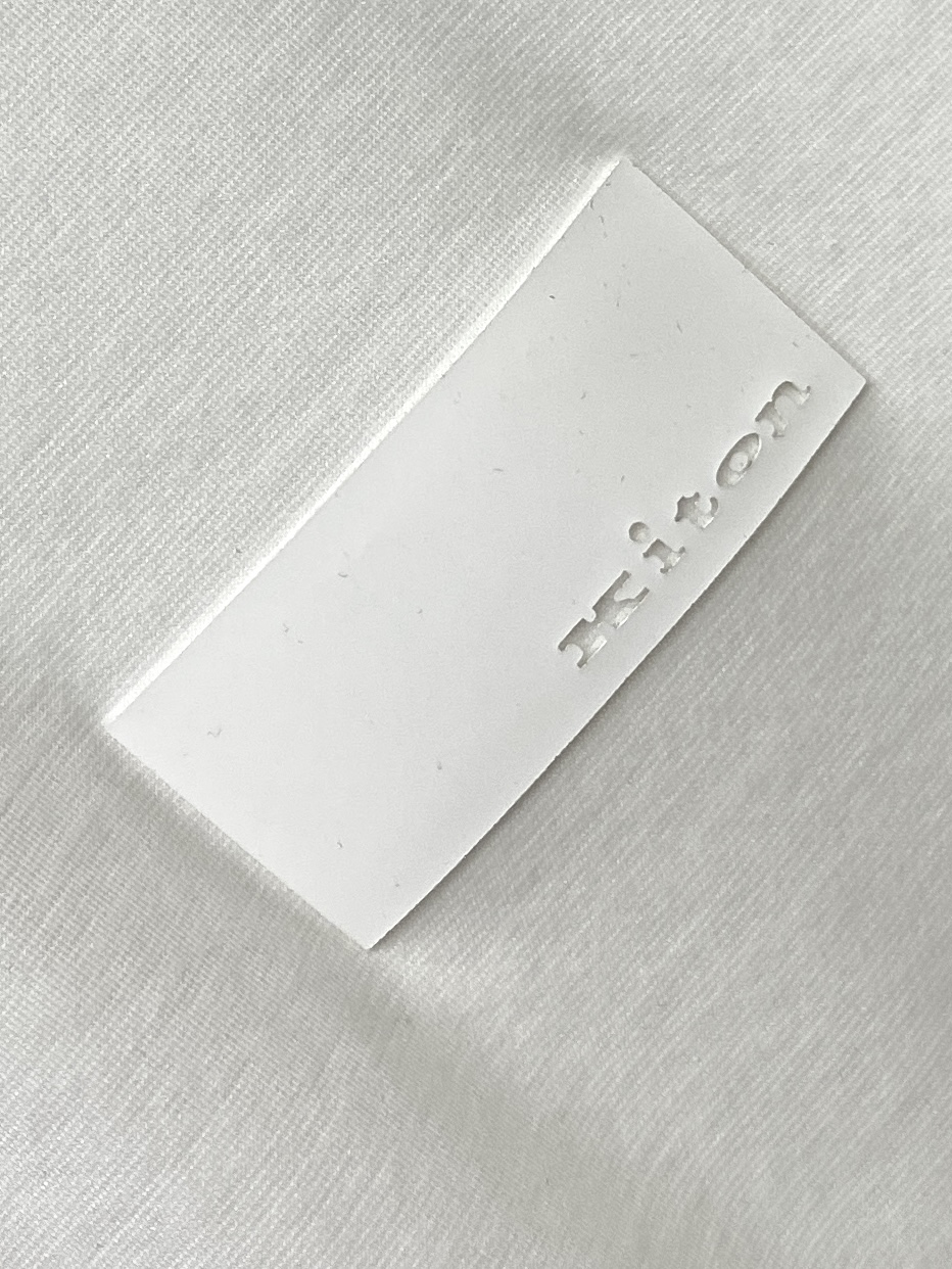 Kiton、2025最新款短袖T恤，帅气时尚，胸前顶级印胶字母logo，简约百搭款。面料棉 不仅挺括，保