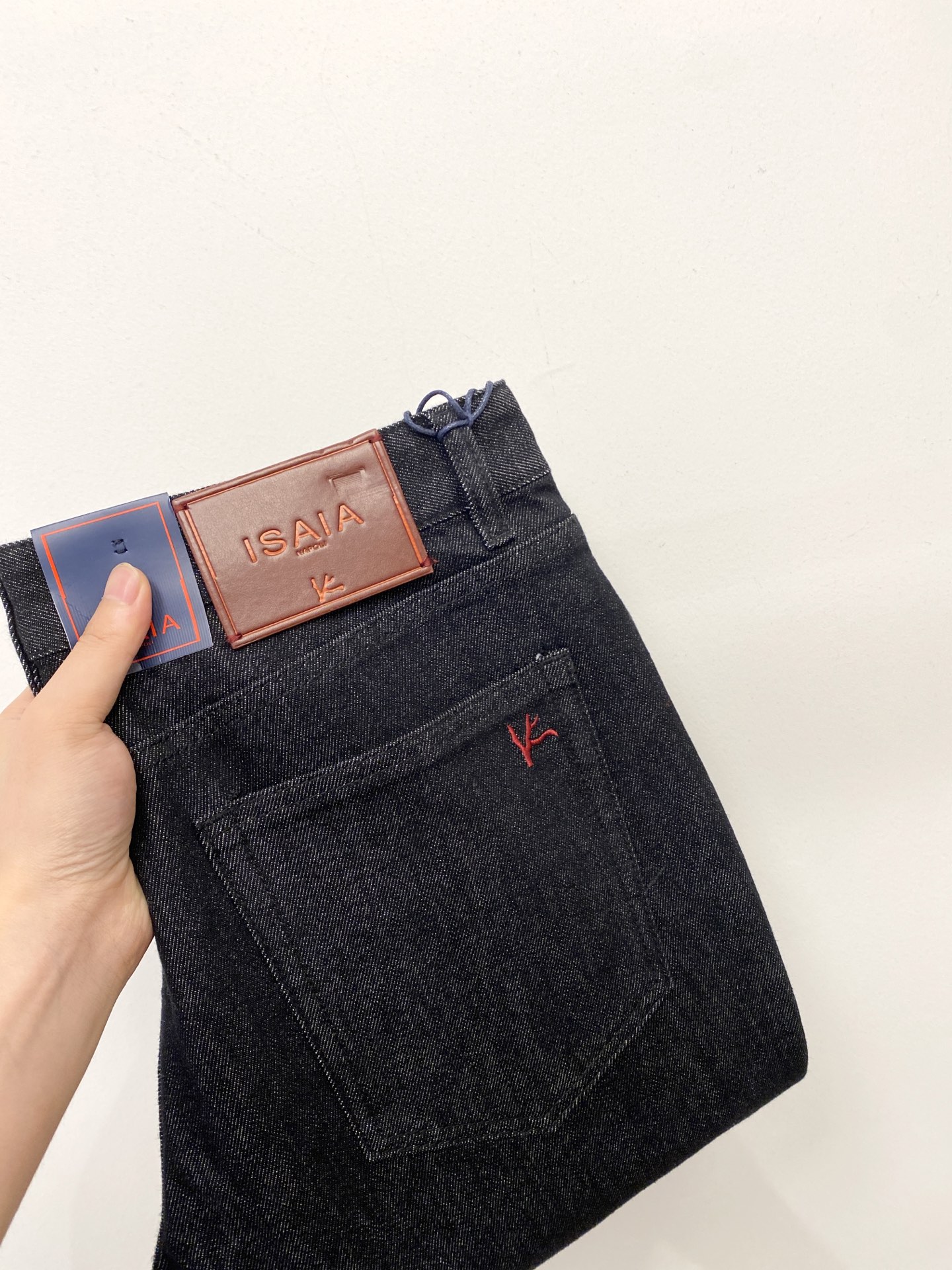 NO:497955,ISAIA, 2025 latest products, special counters are available at the same time, original single-order goods, water-washed casual jeans, imported original washing elastic fabric, comfortable and elastic, original hardware and auxiliary decorative logo, super positive style, extremely high grade, counter quality, fashionable and stylish upper body, 29-38, jeans, alexander wang19860909ISAIA、2025最新品,专柜同步有售,原单狠货,水洗休闲牛仔裤,进口原版水洗弹力面料,舒适有弹性,原版五金辅料装饰logo,版型超正,档次极高,专柜品质,上身时尚有型,码数29-38,,jeans,alexander wang,Men's clothing