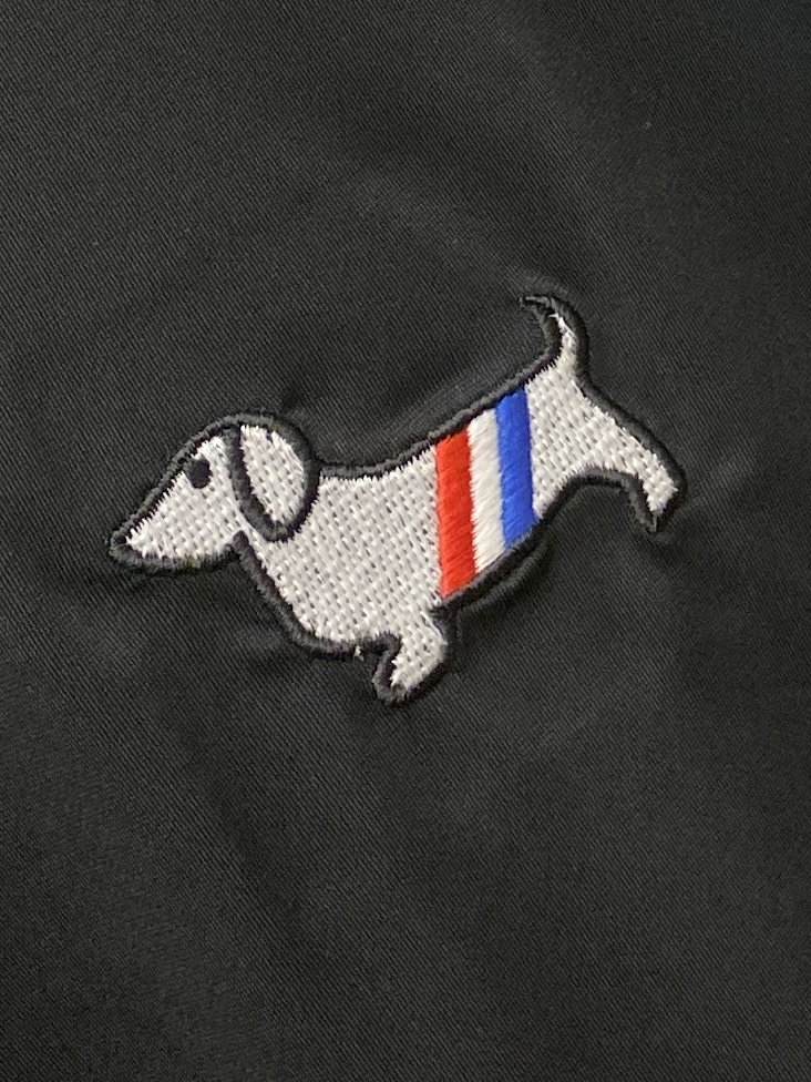 “2025 New Sunscreen Jacket with Stylish Cotton Fabric and Embroidered Logo for $100” - 图片 4