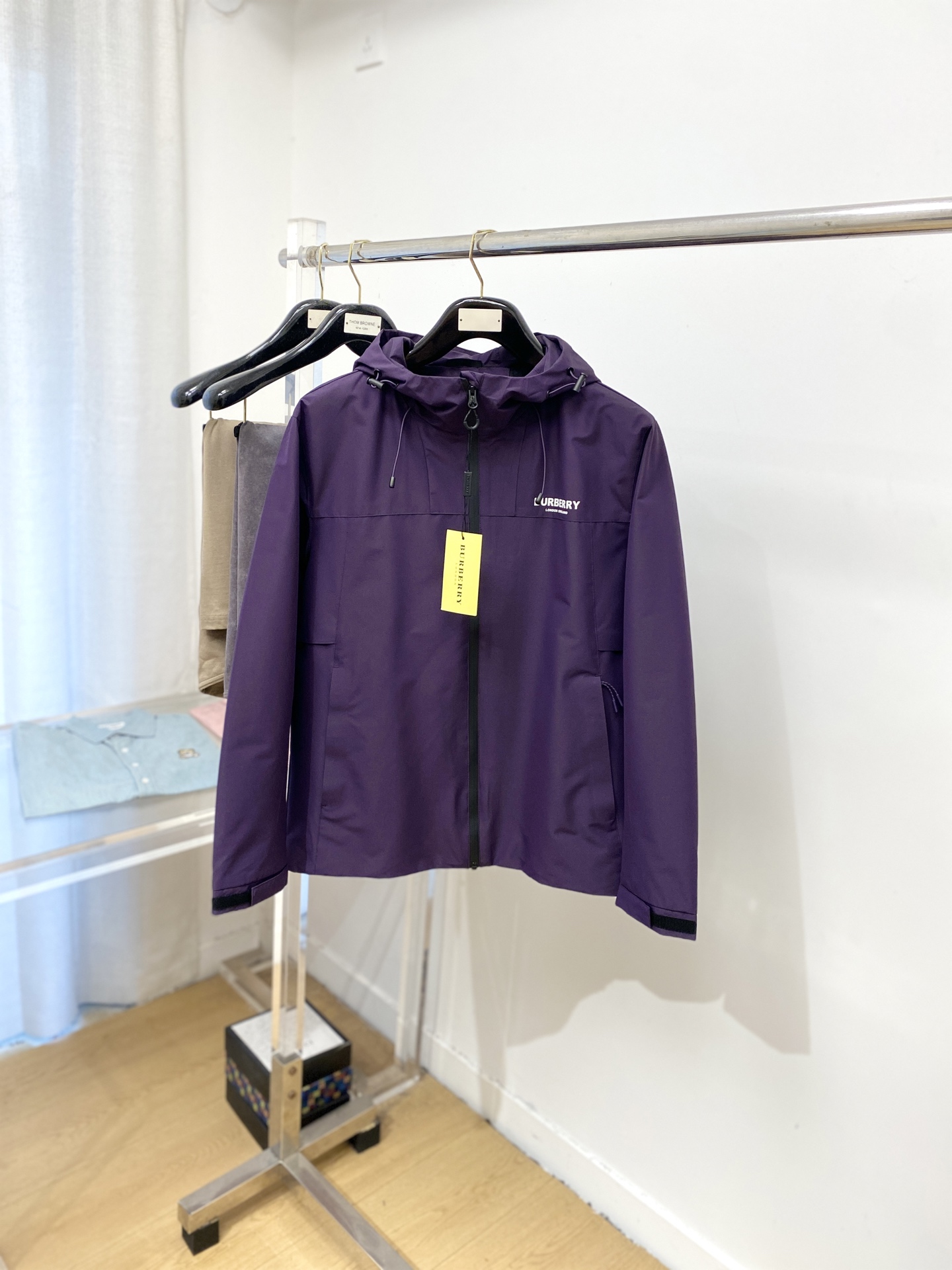 “Barbara’s 2025 New Jackets: Custom-Made Original Fabric with Top-of-the-Burst Gel Logo”