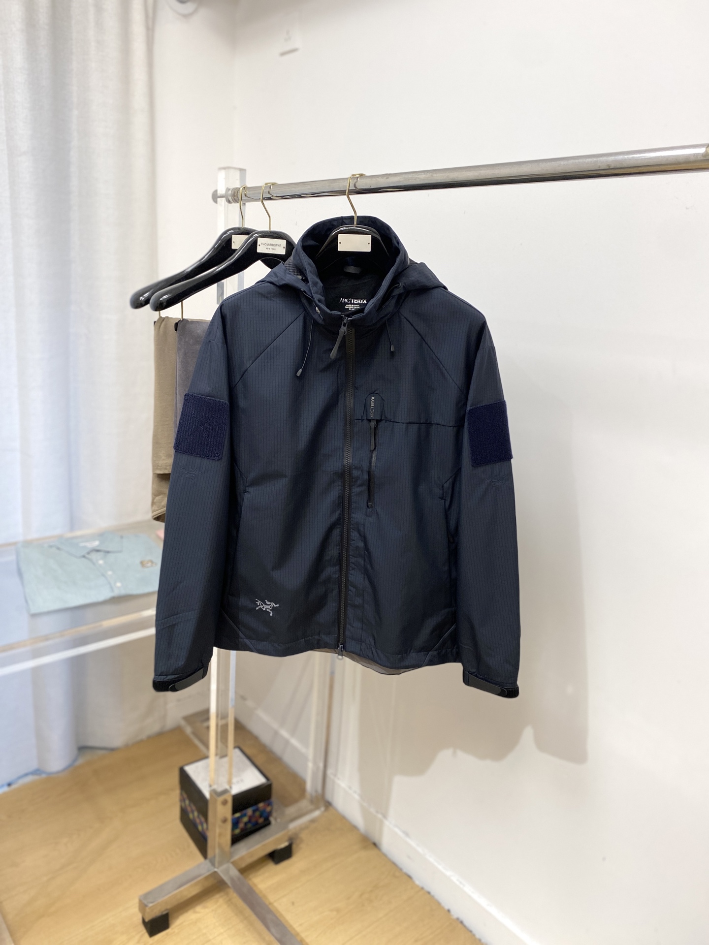 Title: Fashionable Custom Jackets with Embroidery Logo and Original Fabric in 2025 Summary: New jackets in 2025 for about $100 each with unique embroidery logos and original fabrics from