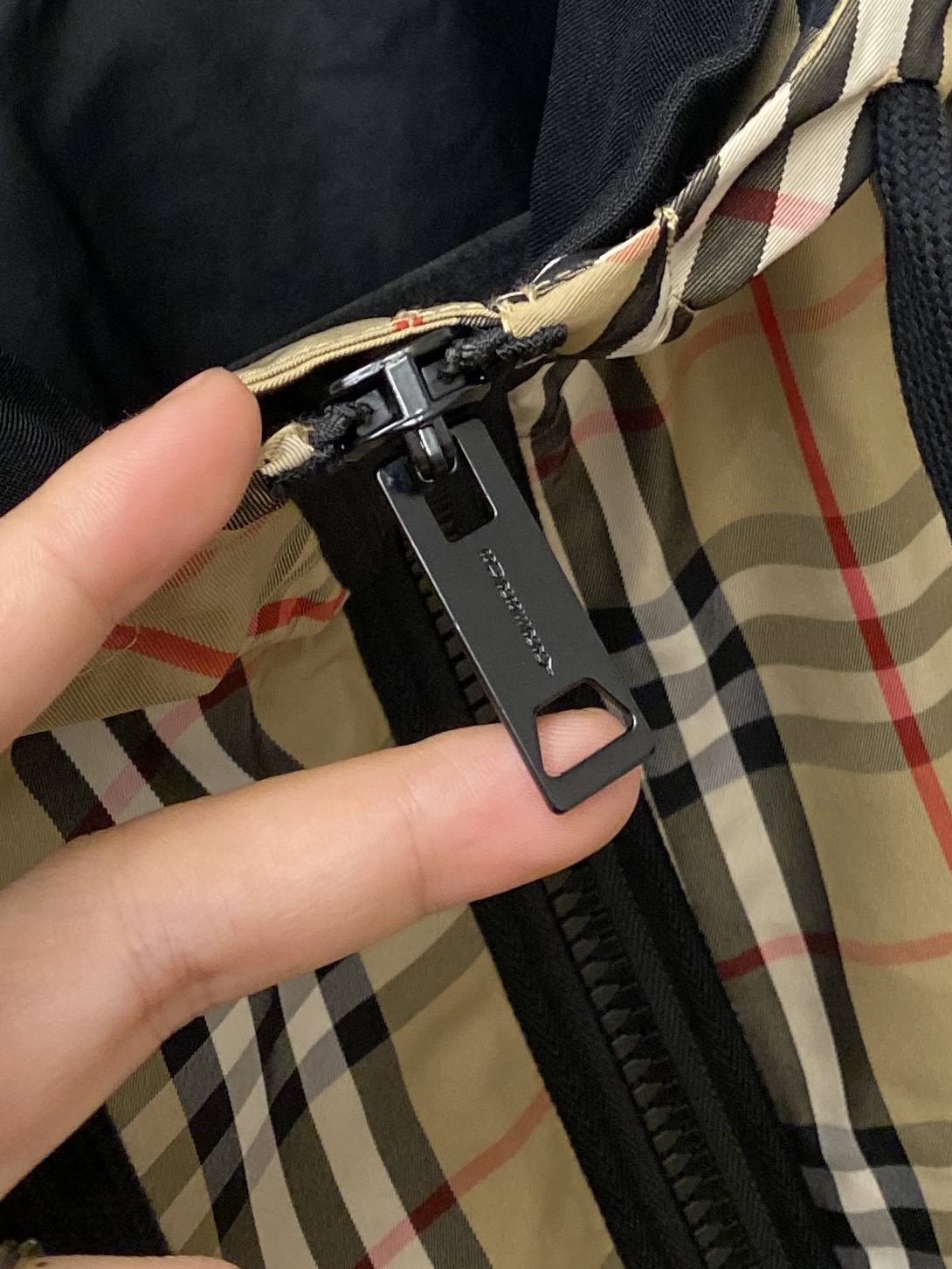 “2025 Fashion Jackets: Custom Embroidery Patterns, Original Fabric, Comfortable Fit, Sizes M-3XL, Affordable” - 图片 4