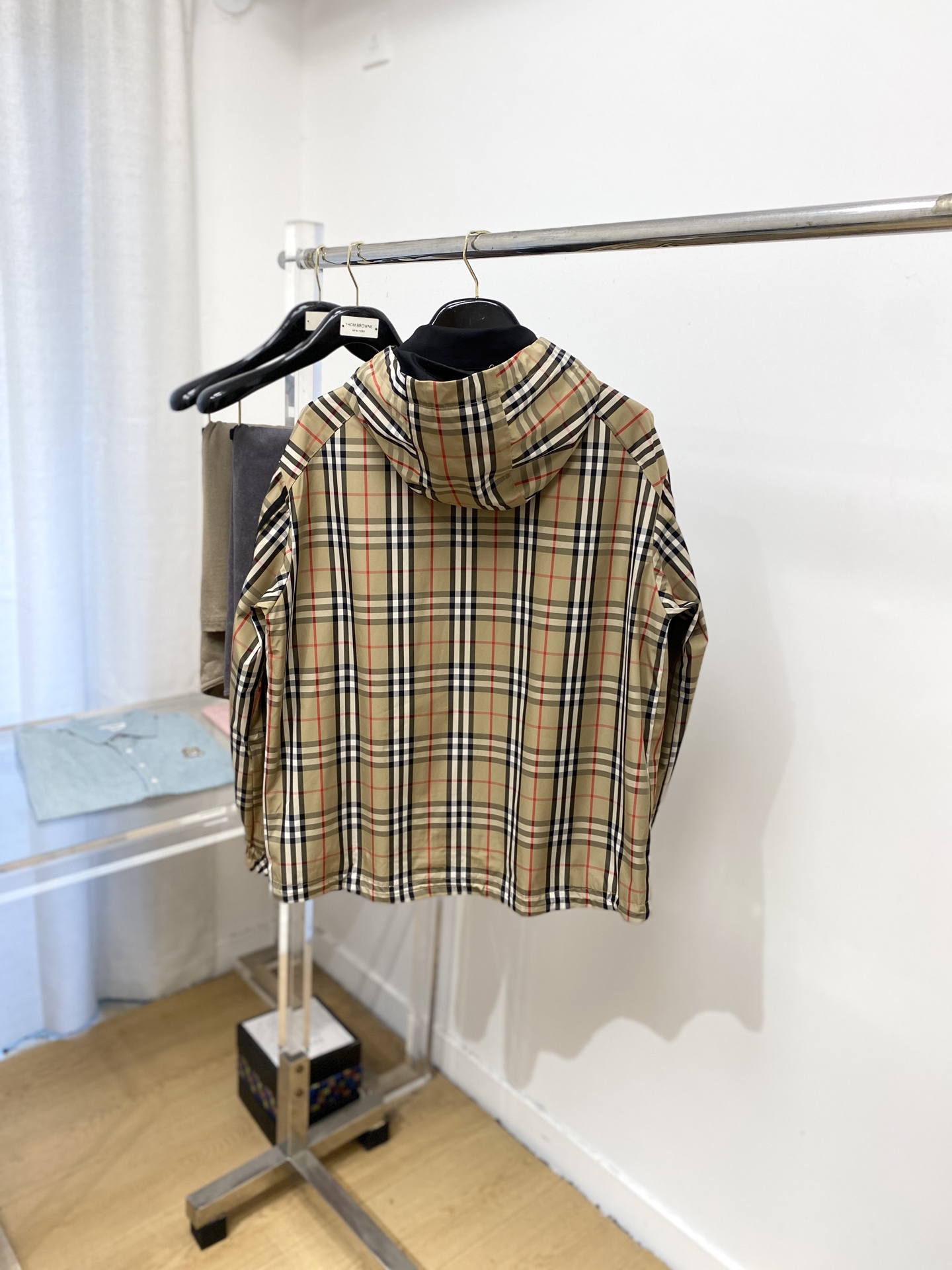 “2025 Fashion Jackets: Custom Embroidery Patterns, Original Fabric, Comfortable Fit, Sizes M-3XL, Affordable” - 图片 9