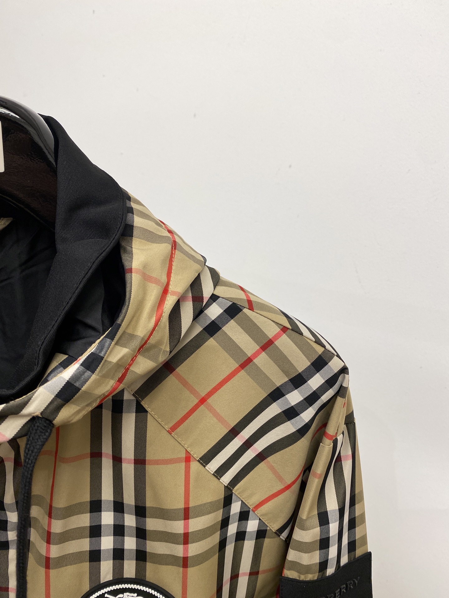 “2025 Fashion Jackets: Custom Embroidery Patterns, Original Fabric, Comfortable Fit, Sizes M-3XL, Affordable” - 图片 3