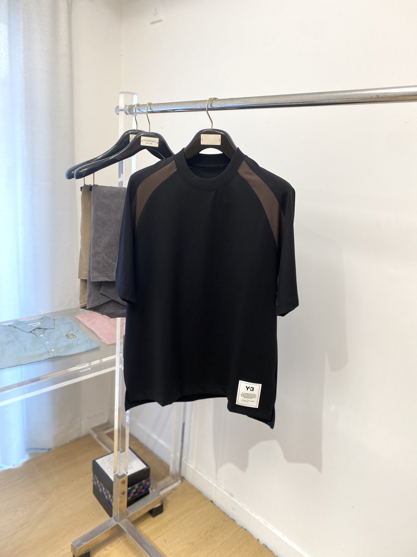 “Y-3 2025 Short-Sleeve T-Shirts: Embroidered Logo, Fashion Cotton, Sizes M-3XL P576”