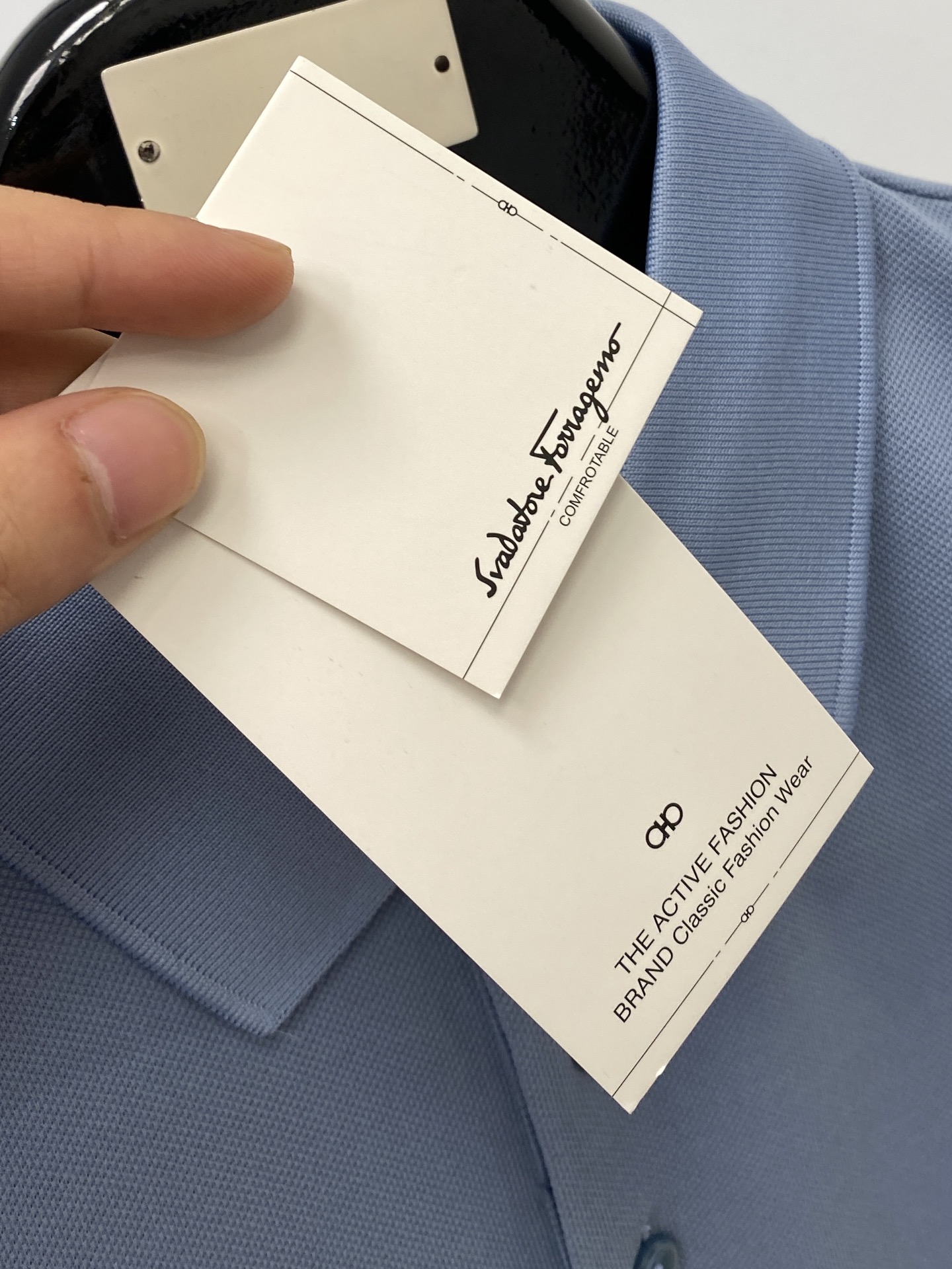 “Philagemu 2025 Short-Sleeve T-Shirt: Handsome Fashion with Embroidery Logo, Comfortable Fit, Sizes M-3XL” - 图片 4