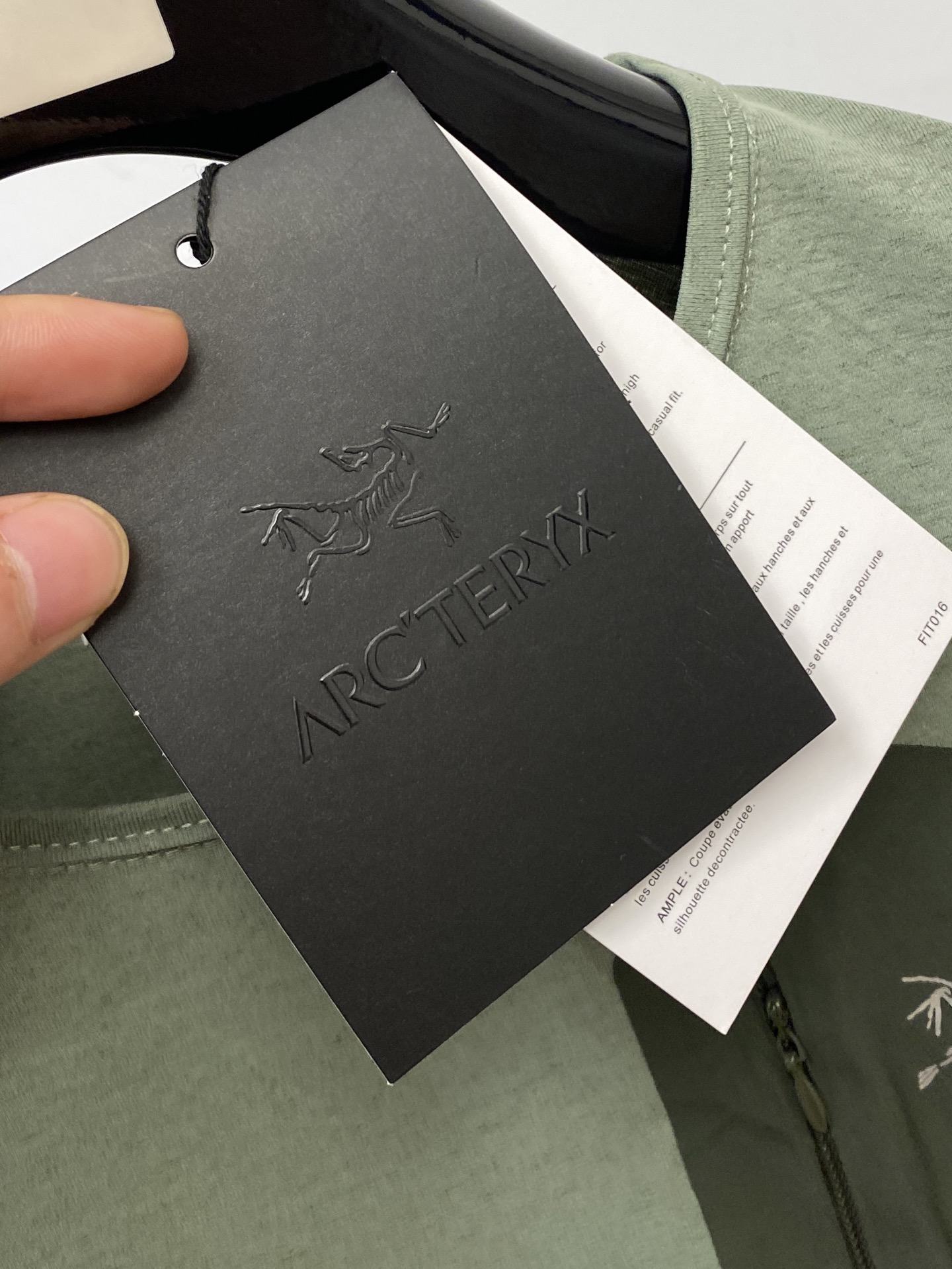“2025 Stylish Bird Pattern Logo Cotton Cuffs: Cozy, Durable, and Affordable Fashion Top for Men in M-3XL” - 图片 8