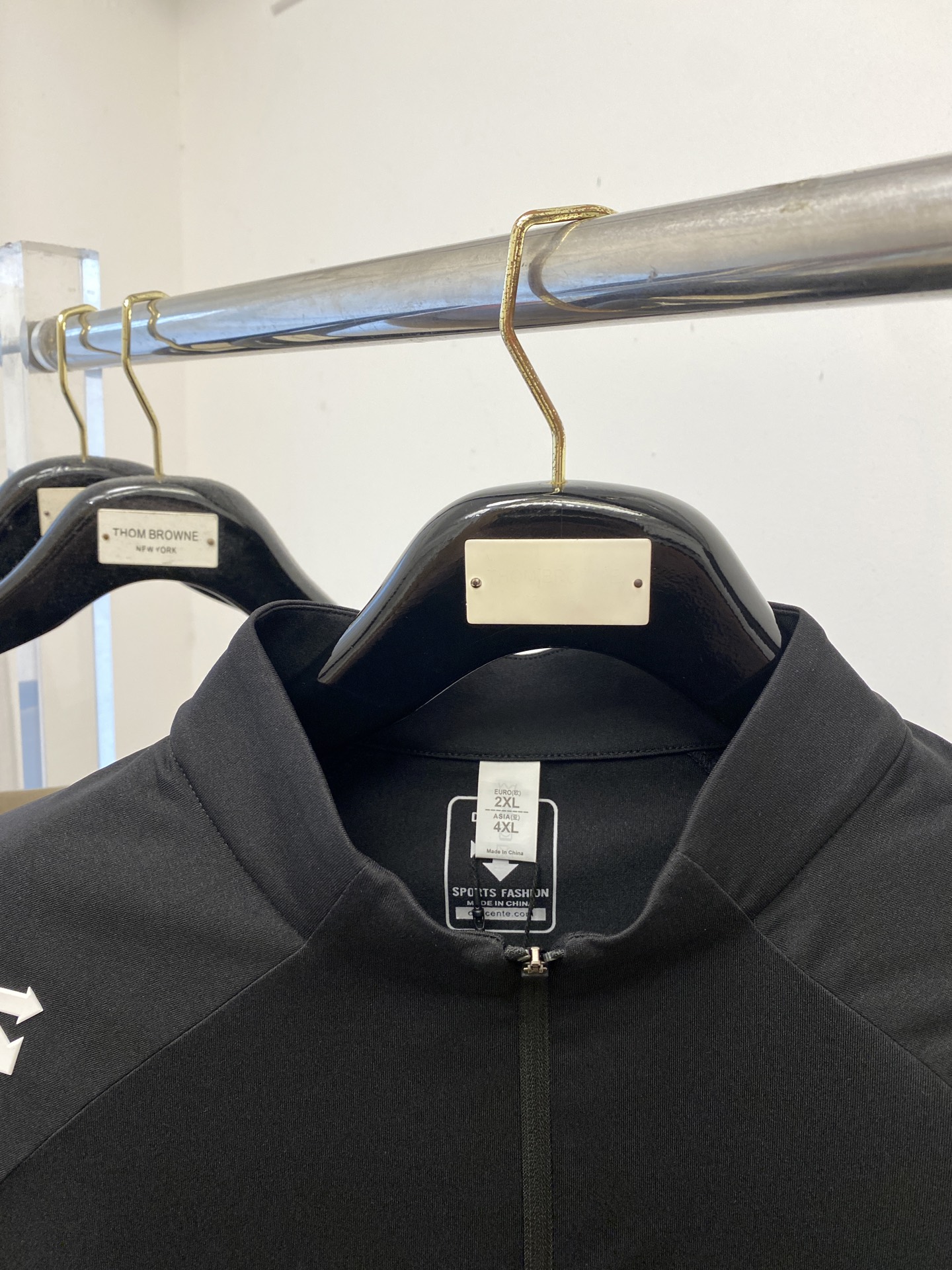 “DESCENTE DiSant 2025 Long Sleeve Shirt: Cotton Fabric, Duct Tape Logo, Cozy & Stylish, M-3XL P480” - 图片 2