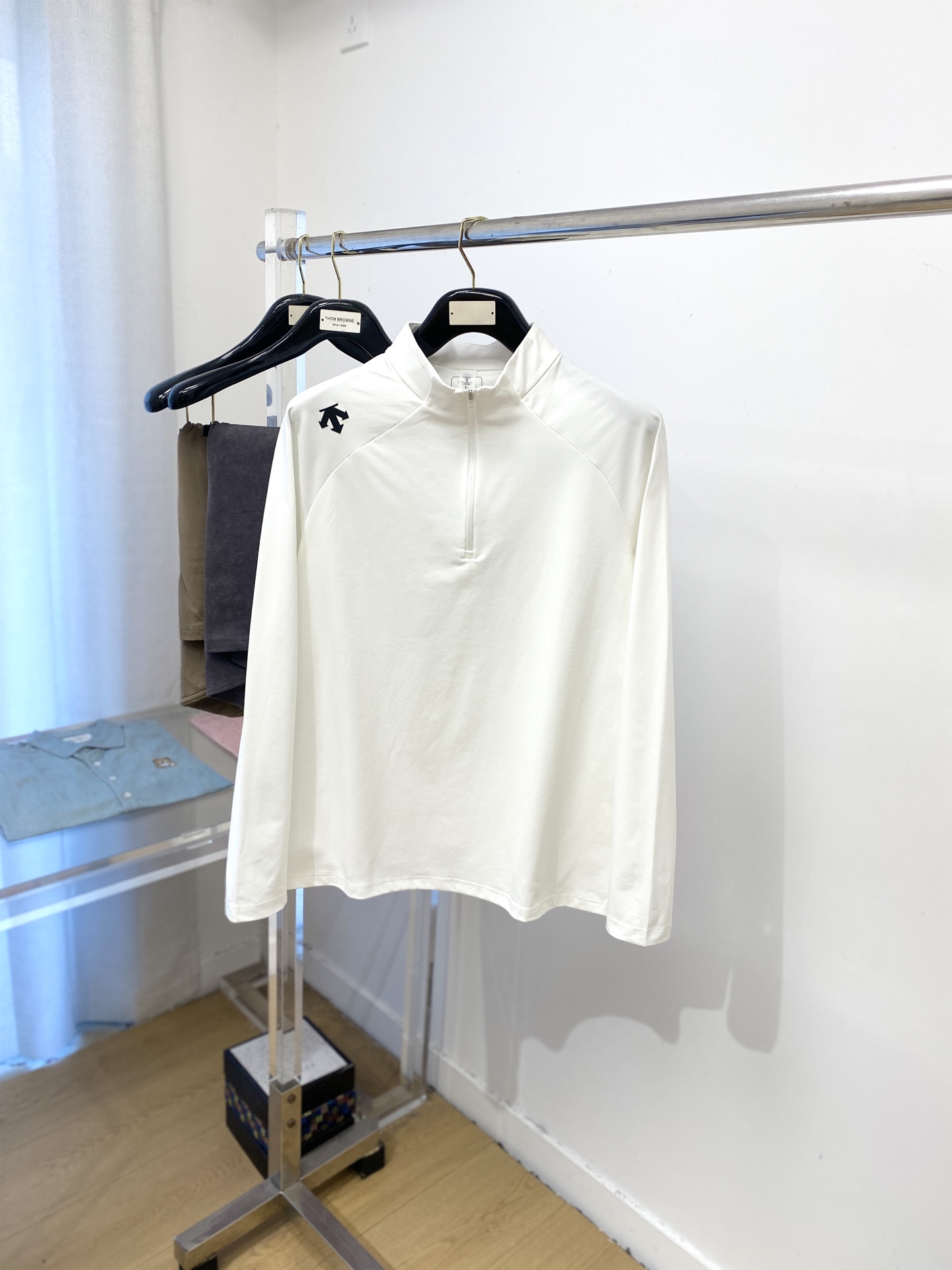 “DESCENTE DiSant 2025 Long Sleeve Shirt: Cotton Fabric, Stylish Design, Comfortable Fit, M-3XL Sizes, Affordable Price”
