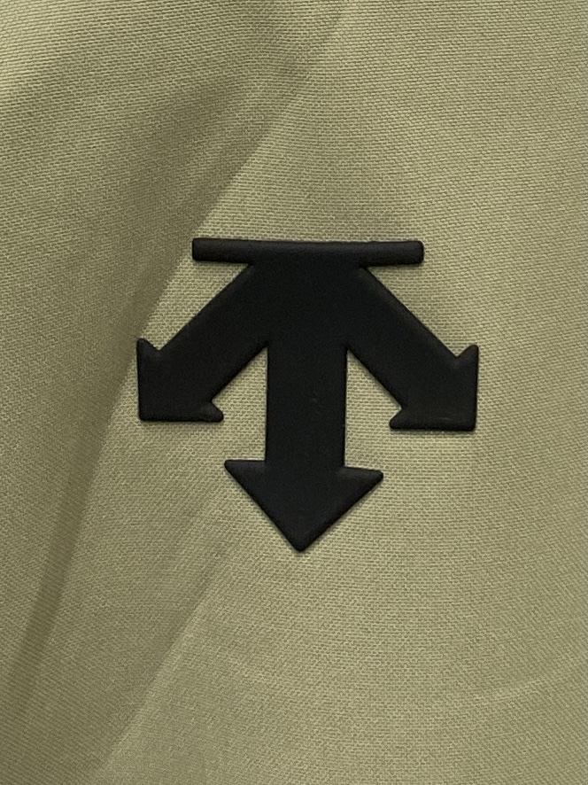 “DESCENTE DiSant 2025 New Jackets: Fashionable Style with Custom Fabric and Comfortable Fit” - 图片 7
