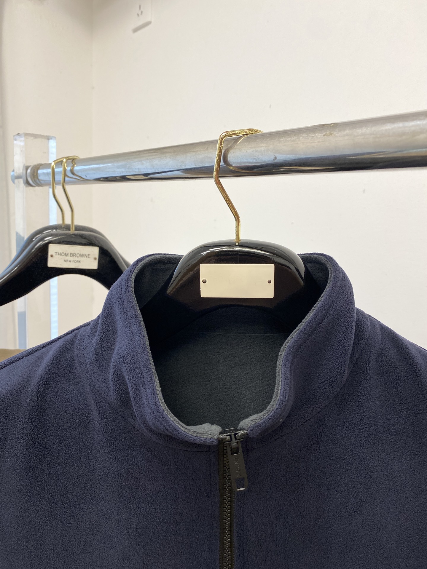 “Genia 2025 Wool Jackets: Fashion Styles, Customized Fabrics, Fine Embroidery, Comfortable Fit, Sizes M-3XL P1056” - 图片 2