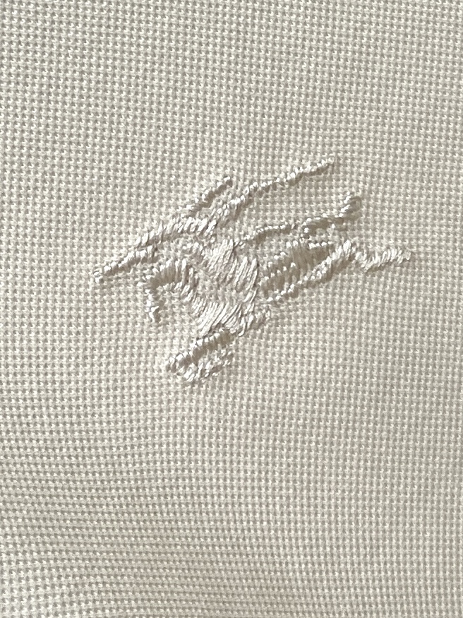 巴宝莉、2025最新款短袖T恤，帅气时尚，胸前精致刺绣图案logo，简约百搭款。面料棉 不仅挺括，保持潮