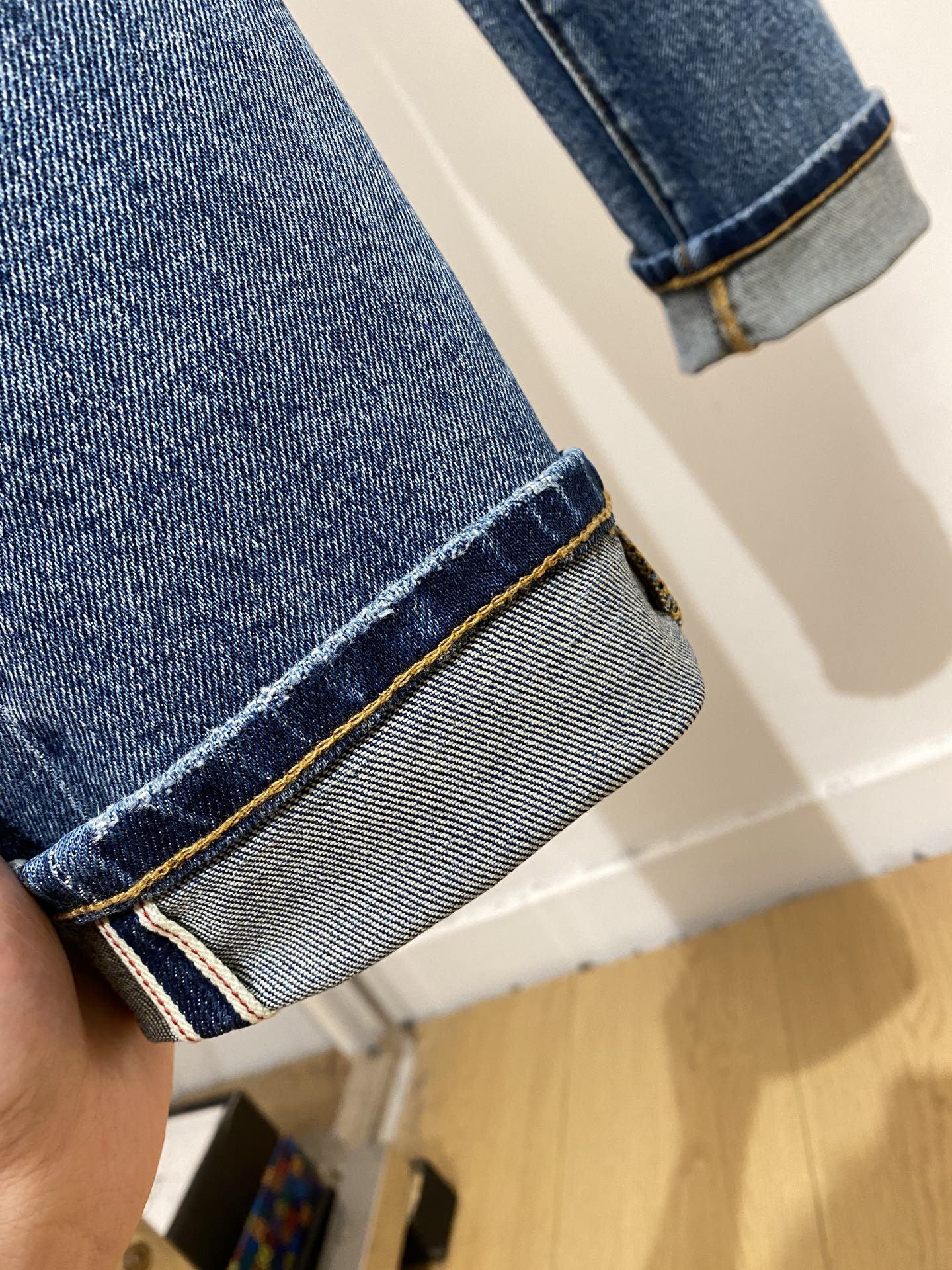 “Plada 2025: Synchronized Water-Cleaning Jeans with Original Fabric and Top-Fashion Quality” - 图片 7