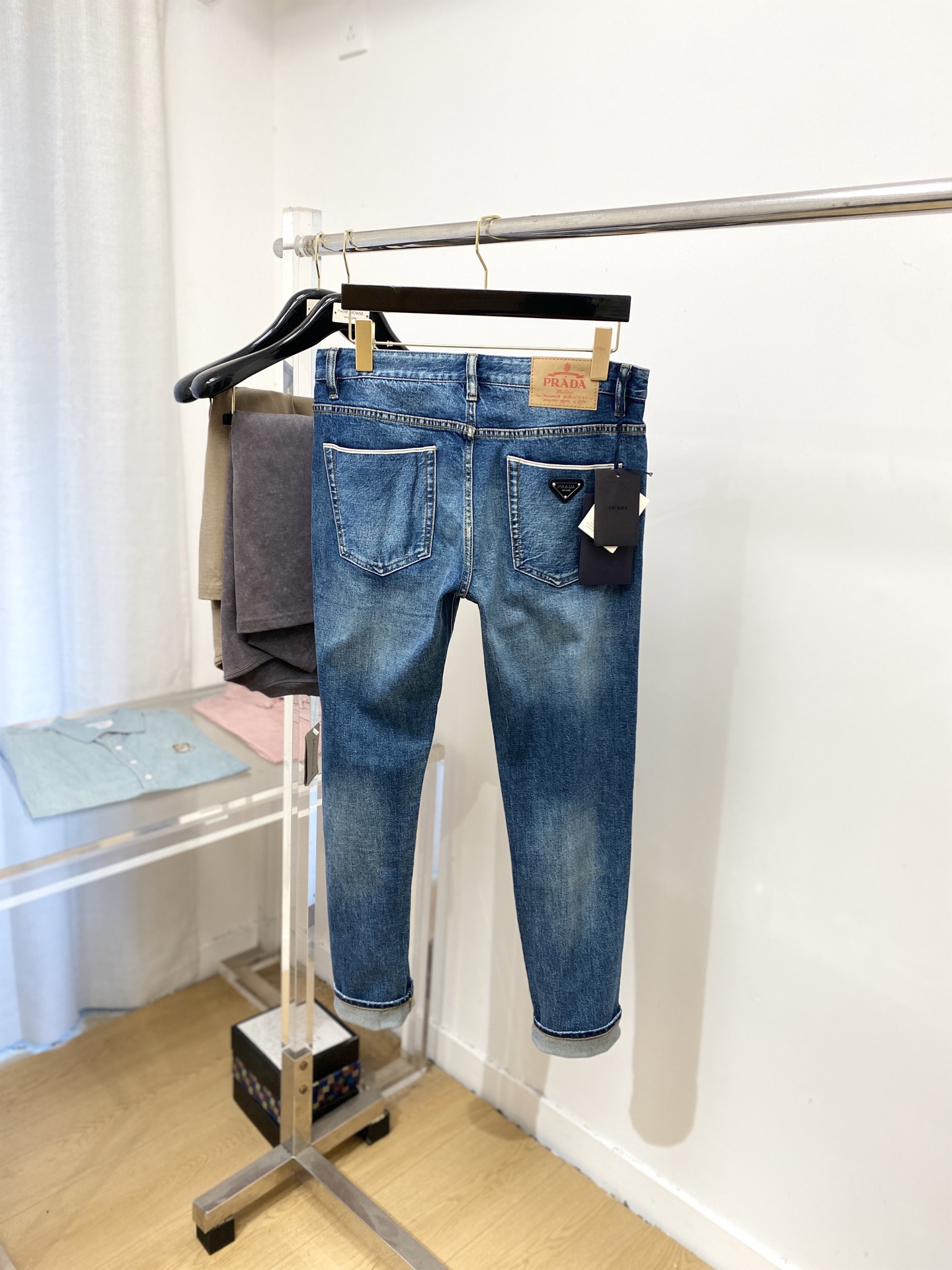 “Plada 2025: Synchronized Water-Cleaning Jeans with Original Fabric and Top-Fashion Quality” - 图片 9