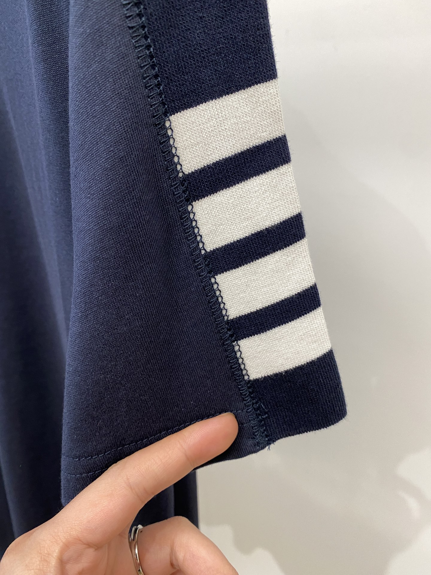 Thom Browne Women's Navy Cotton Polo Shirt with Embroidered Logo - Short Sleeve 7 i1755252340958 7250 0 5