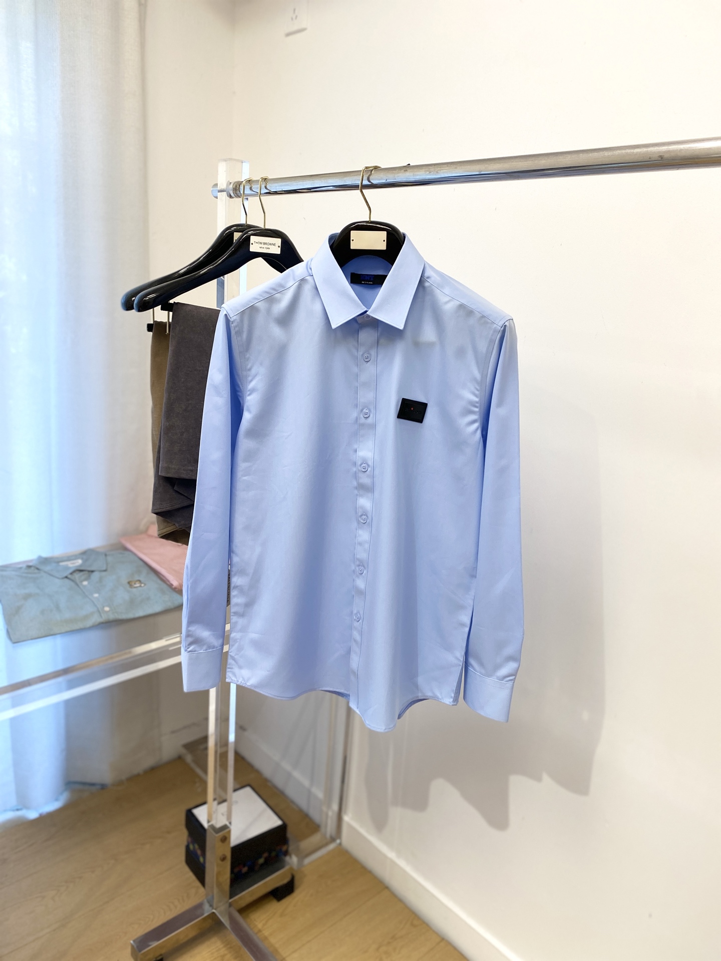 NO:520157,Kiton2025 new shirt, fashionable and handsome, simple and versatile, customized original fabric, not only crisp, maintains the trendy silhouette, but also comfortable to wear, the yarn weaving is more delicate, S-XXL, loro piana, shirts, alexander wang19860909Kiton2025新品衬衫,时尚帅气,简约百搭款,定制原版面料,不仅挺括,保持潮流的廓形,又穿着舒适,纱织更细腻码数S-XXL,,loro piana,shirts,alexander wang,Men's clothing