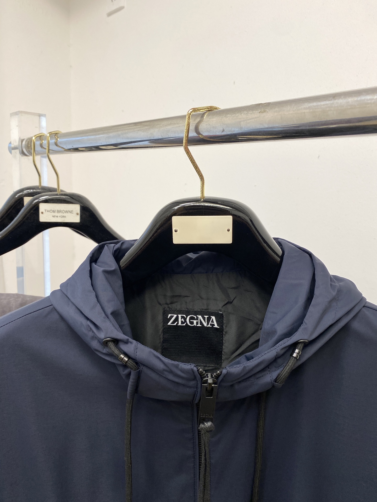 杰尼亚、2025新品夹克外套，时尚帅气，简约百搭款，原版五金辅料logo，定制原版面料，不仅挺括，保持潮