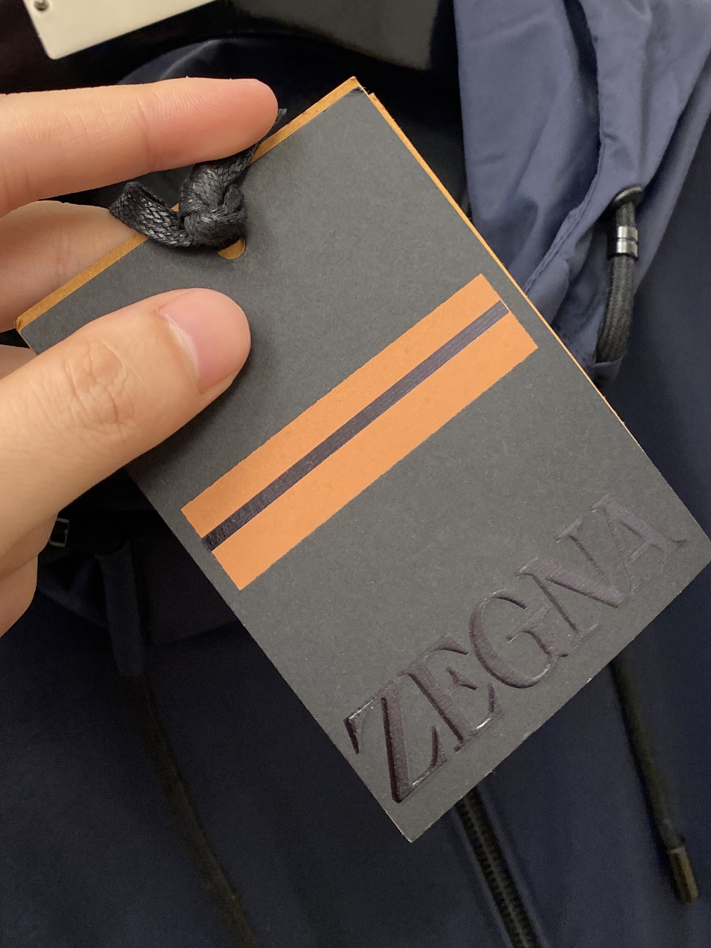 杰尼亚、2025新品夹克外套，时尚帅气，简约百搭款，原版五金辅料logo，定制原版面料，不仅挺括，保持潮