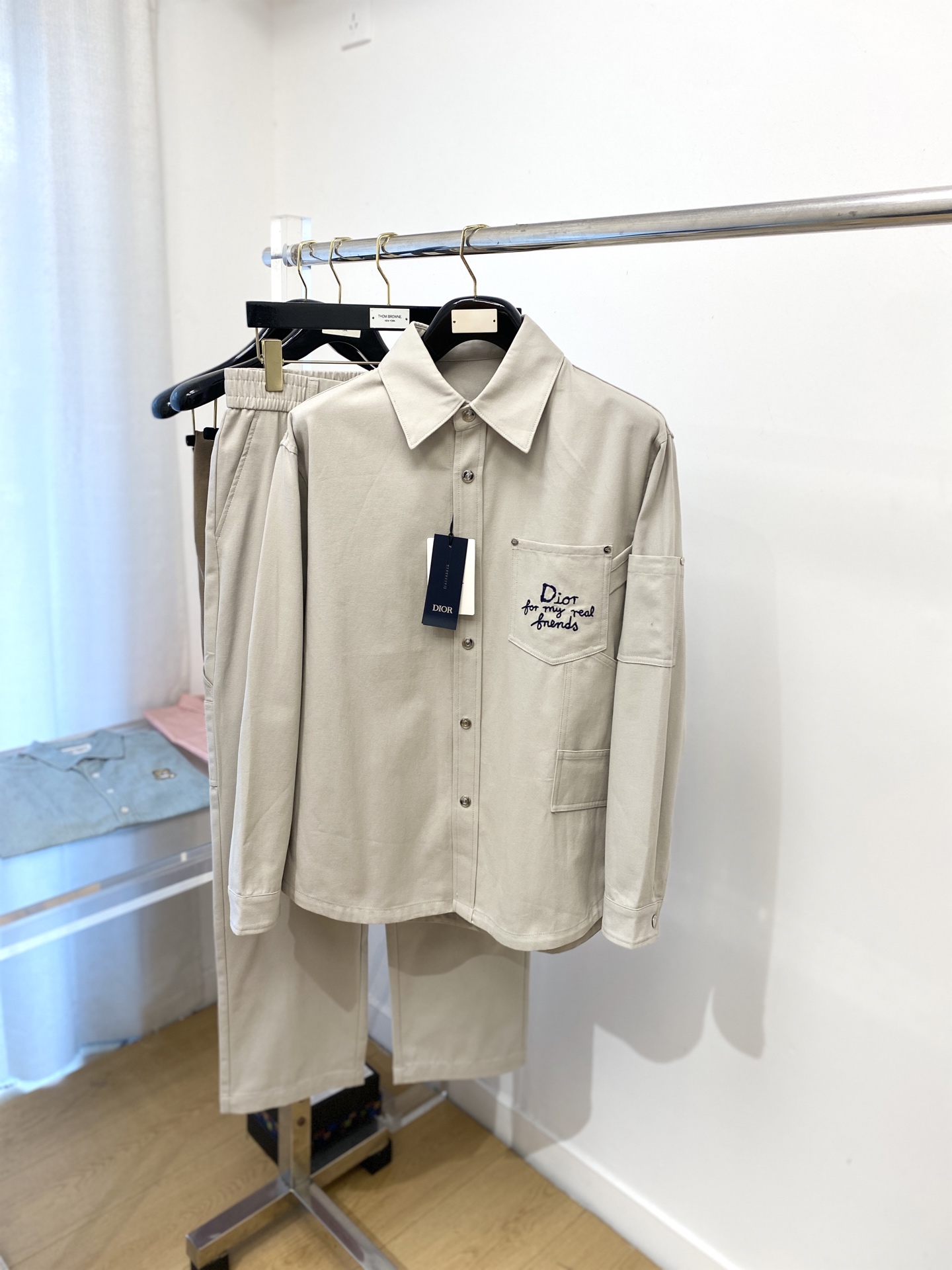 NO:518158,Dior, the latest products in 2025, fashionable and casual suits, top-grade original fabrics, comfortable to wear, good moisture absorption and breathability, and extremely high color fastness!  Both the inside and the outside are very good.19860909迪奥、2025最新品,时尚休闲套装,顶级原版面料打造,穿着舒适,吸湿性透气性都非常良好,色牢度超高！无论内搭还是外穿都非常出彩码数M-3XL,,dior,alexander wang,Men's clothing