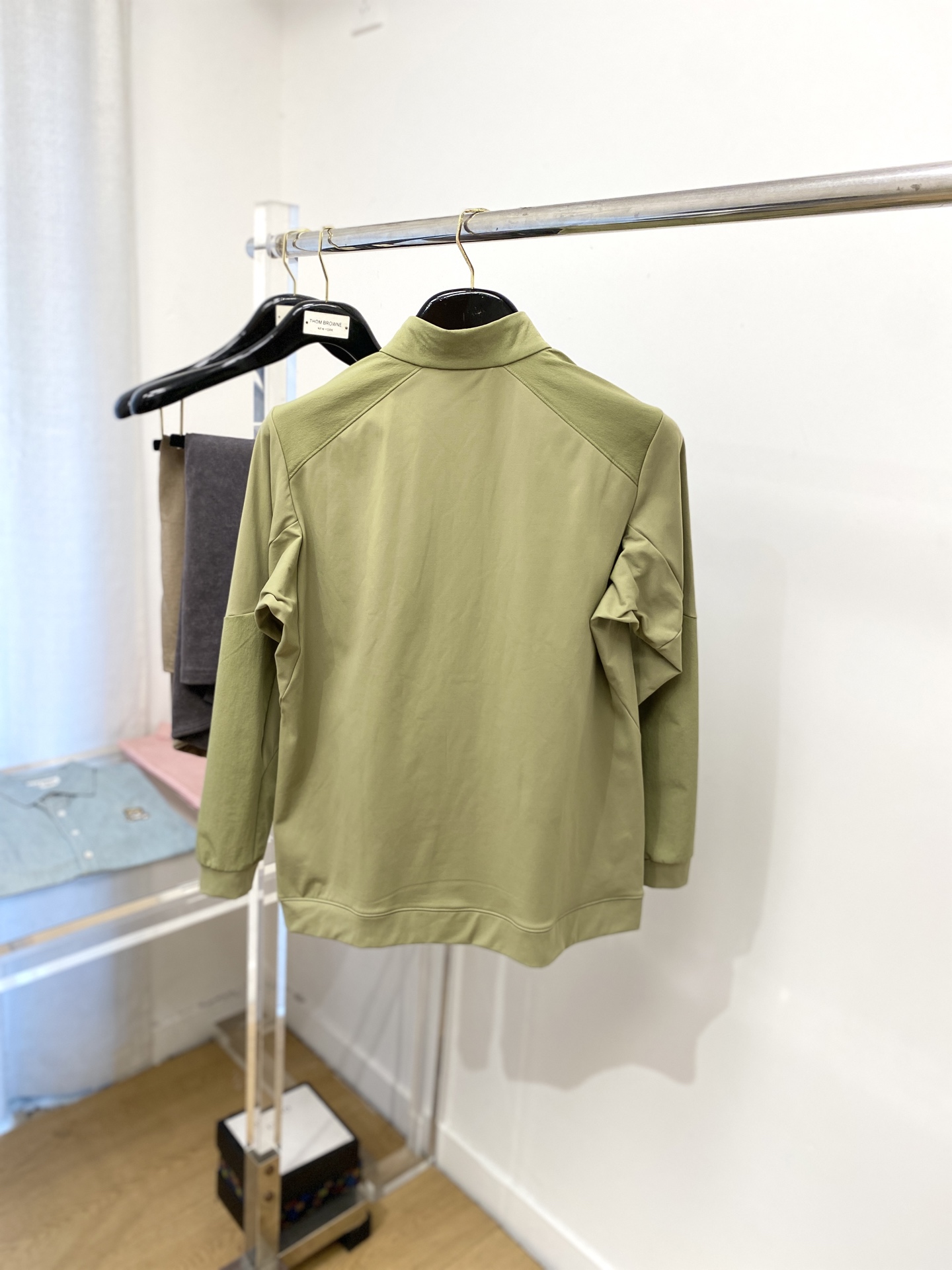 Brunello Cucinelli、2025最新款卫衣，帅气时尚，胸前精致刺绣图案logo，简约百搭款