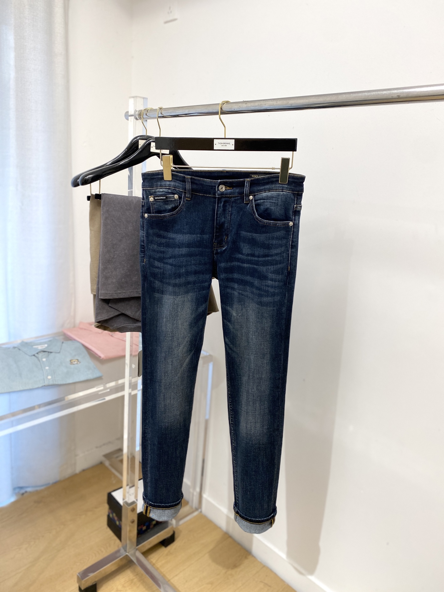 DG、2025最新品，专柜同步有售，原单狠货，水洗休闲牛仔裤，进口原版水洗弹力面料，舒适有弹性，原版五金