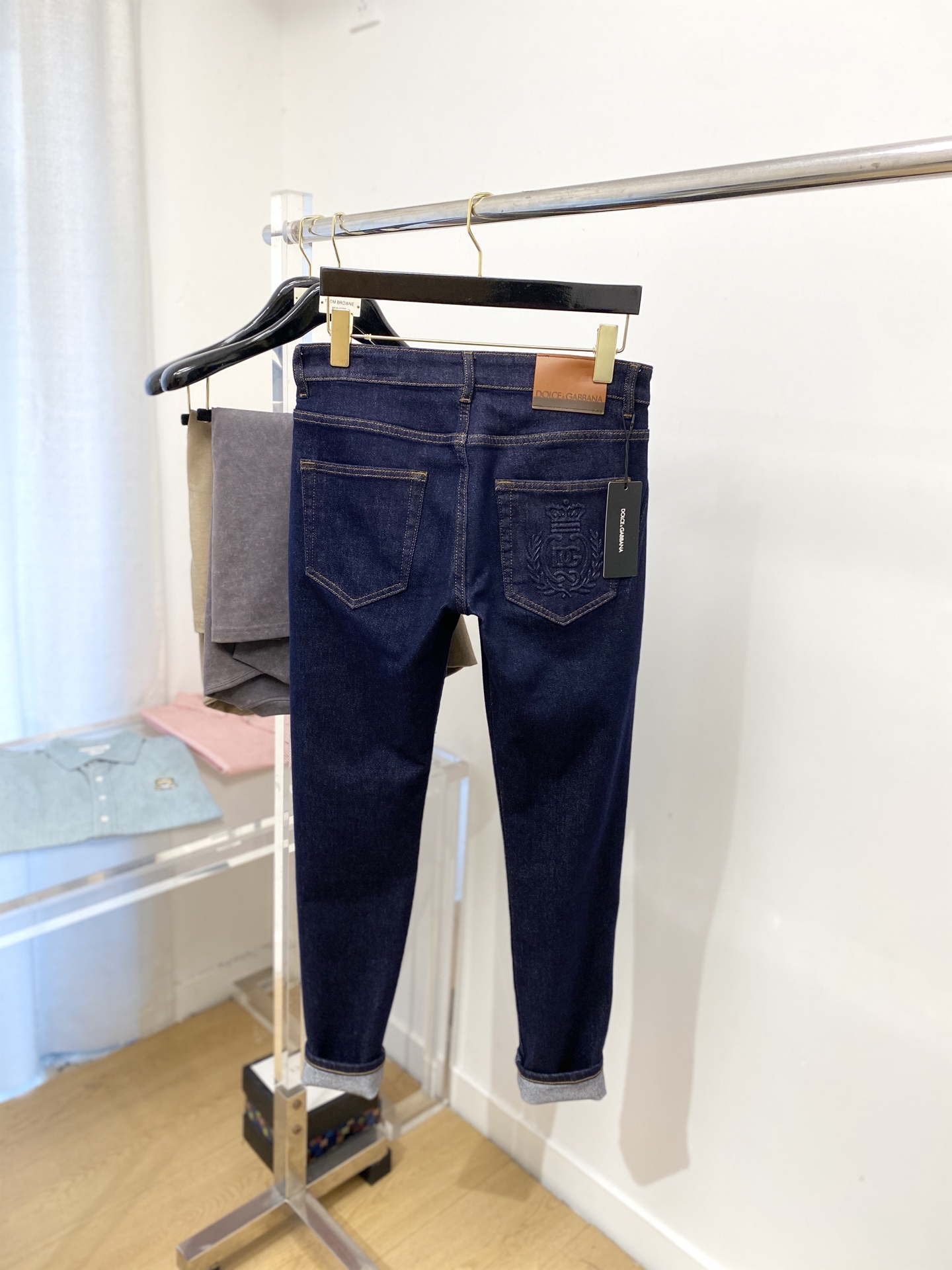 DG、2025最新品，专柜同步有售，原单狠货，水洗休闲牛仔裤，进口原版水洗弹力面料，舒适有弹性，原版五金