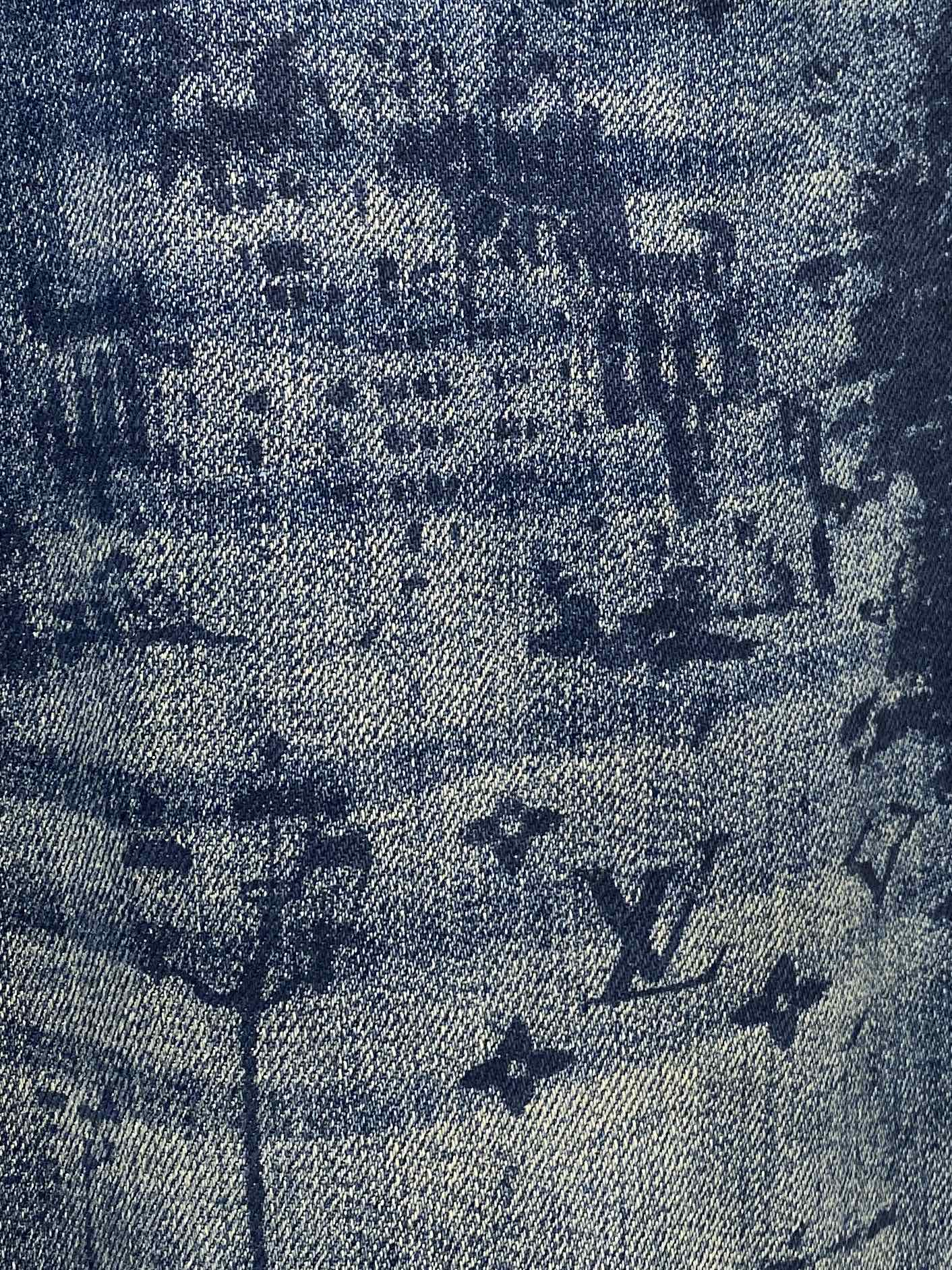 LV、2025最新品，专柜同步有售，原单狠货，水洗休闲牛仔裤，进口原版水洗弹力面料，舒适有弹性，原版五金