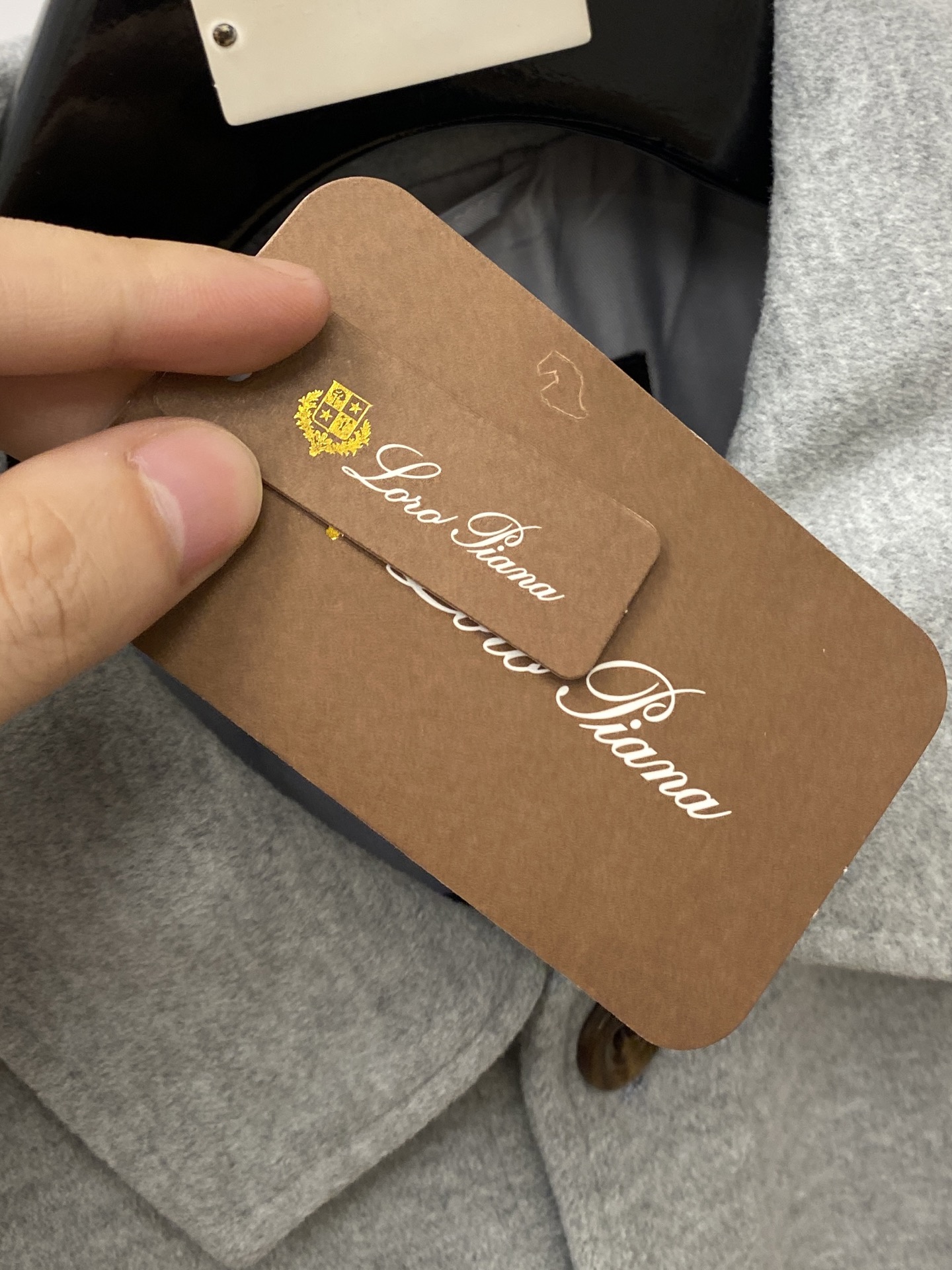 lP🆕、2025新品夹克外套，时尚帅气，简约百搭款，原版五金辅料logo，定制原版面料，不仅挺括，保持潮