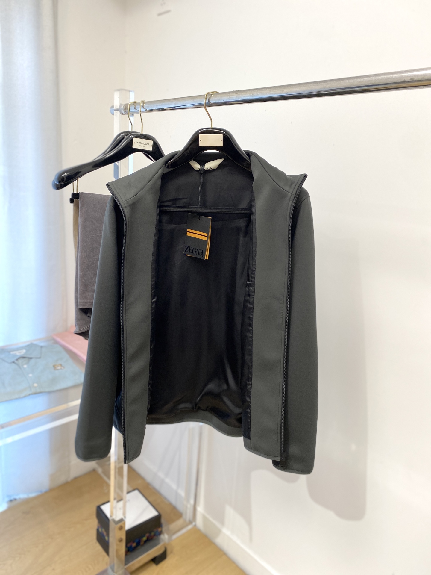 杰尼亚、2025新品夹克外套，时尚帅气，简约百搭款，衣下精致刺绣字母logo，定制原版面料，不仅挺括，保