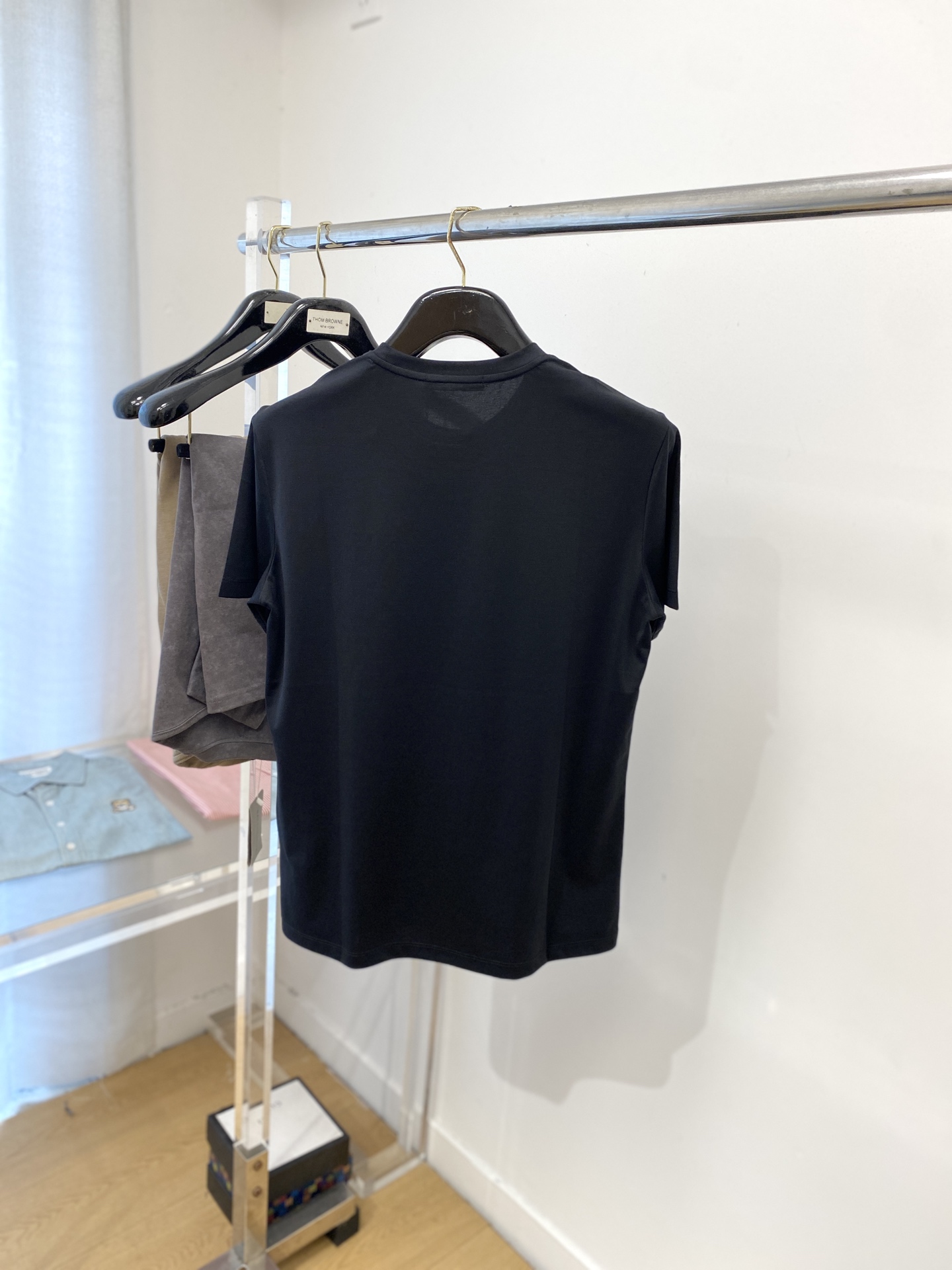 DG、2025新品短袖T恤，帅气时尚，胸前顶级印胶字母logo，简约百搭款。面料棉 不仅挺括，保持潮流的