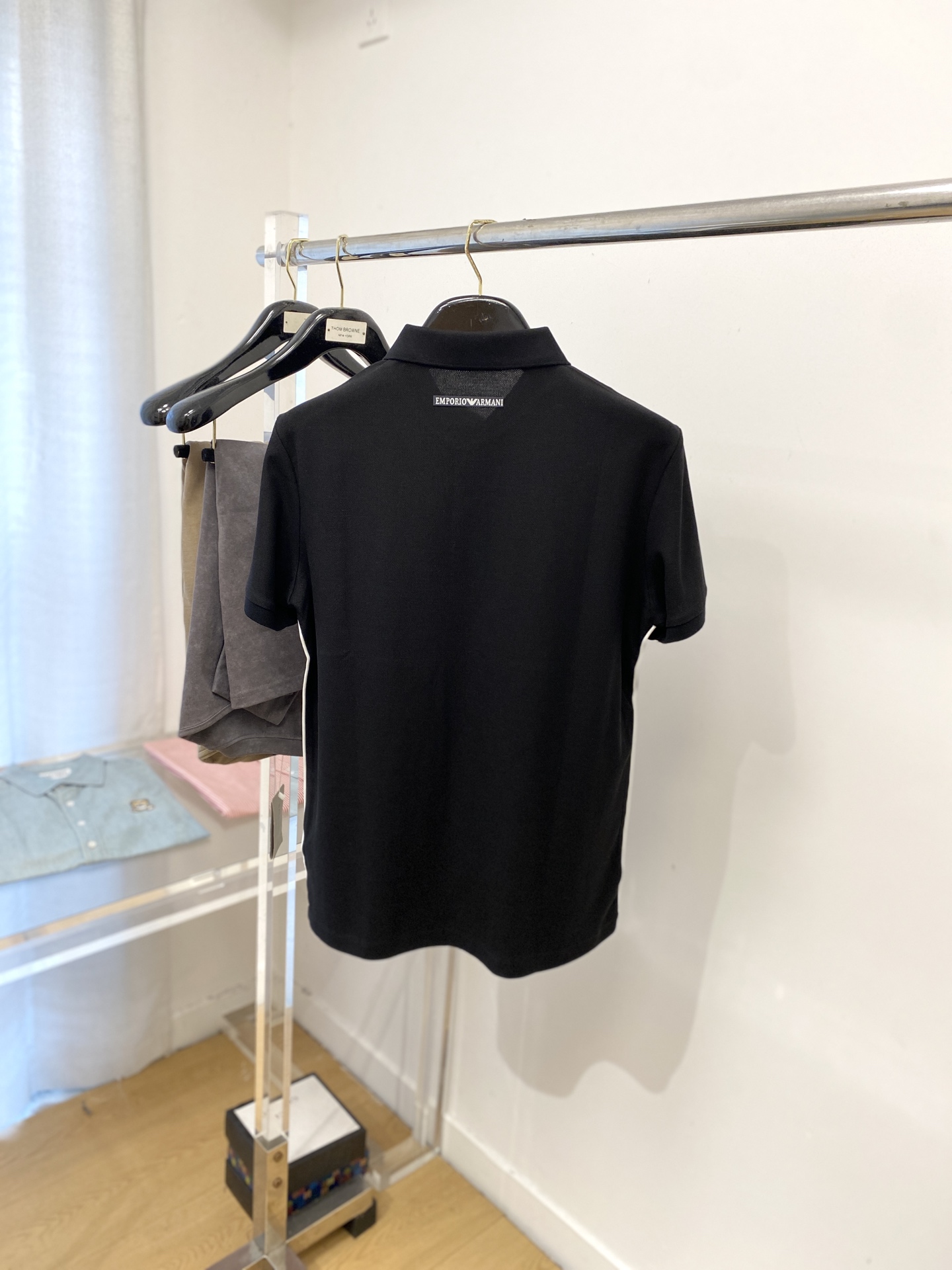 阿玛尼、2025新品短袖T恤，帅气时尚，衣下顶级印胶图案logo，简约百搭款。面料棉 不仅挺括，保持潮流