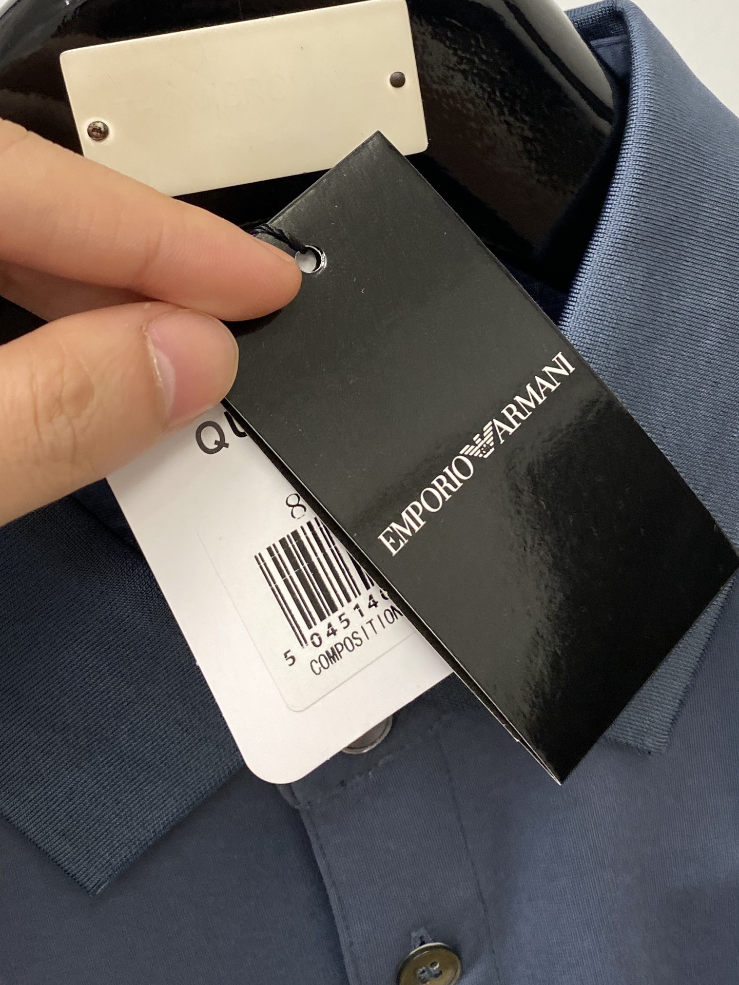 阿玛尼、2025新品短袖T恤，帅气时尚，胸前顶级印胶图案logo，简约百搭款。面料棉 不仅挺括，保持潮流