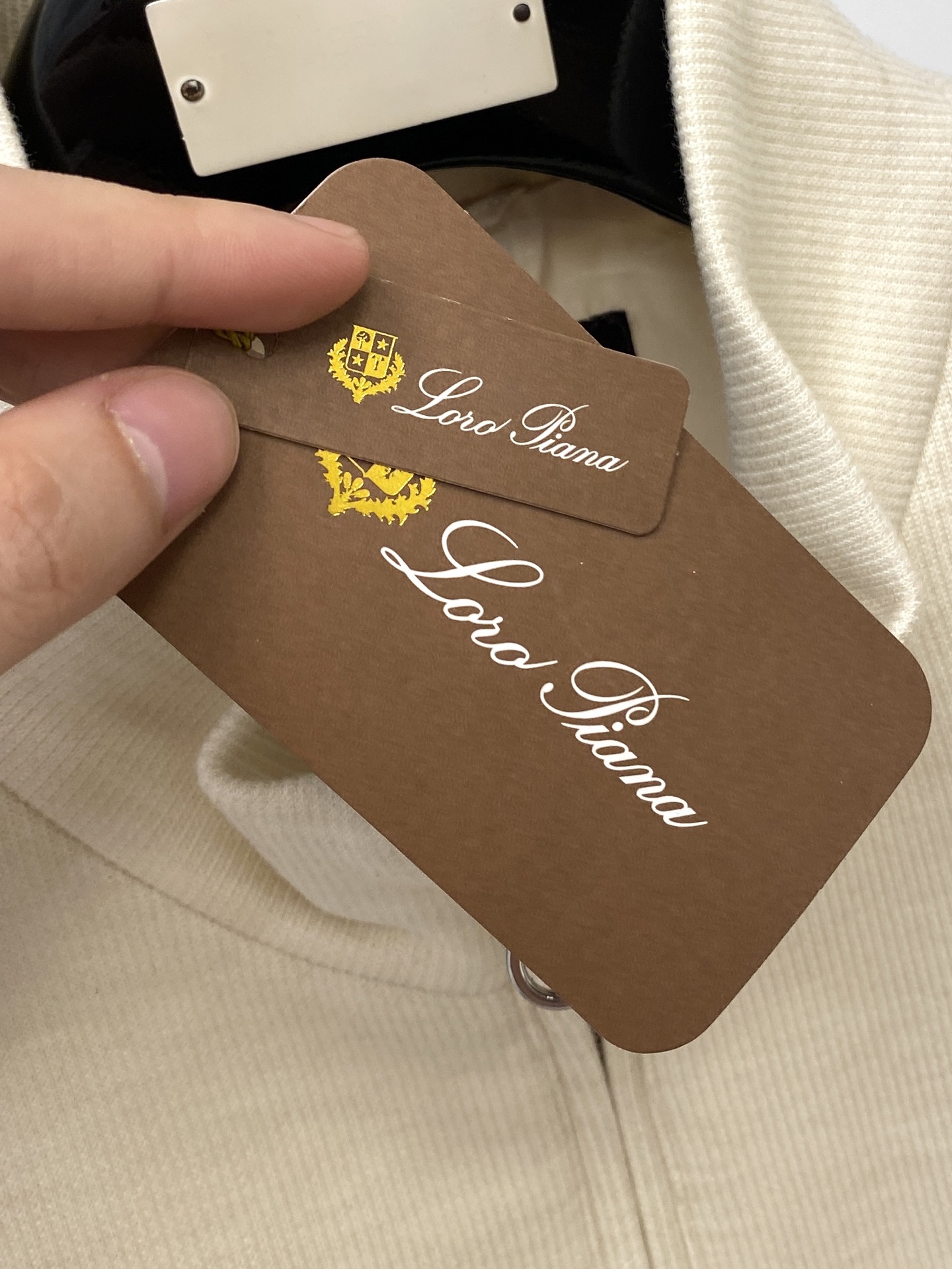 lP🆕、2025新品夹克马甲外套，时尚帅气，简约百搭款，胸前精致刺绣字母logo，定制原版面料，不仅挺括