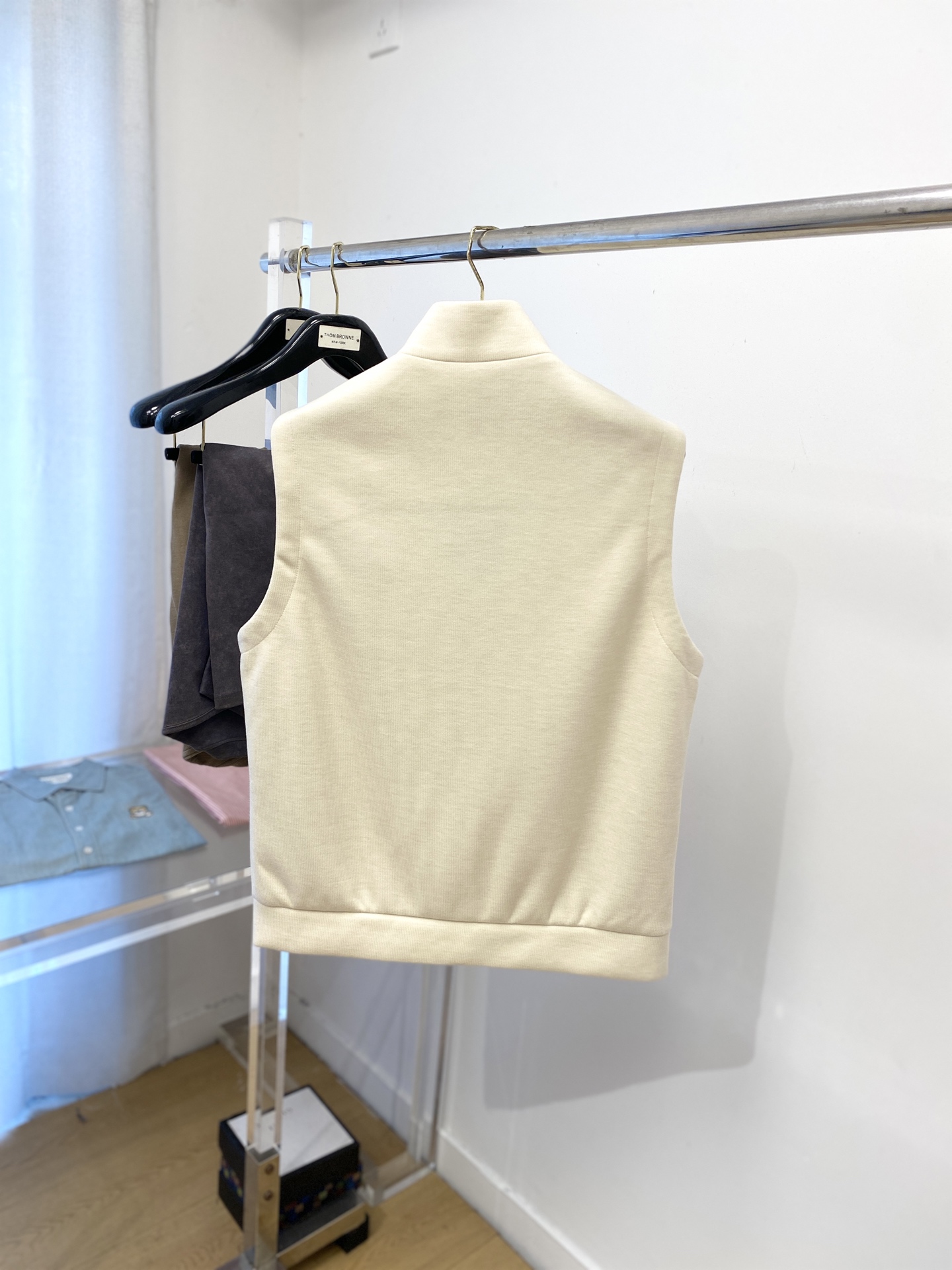 lP🆕、2025新品夹克马甲外套，时尚帅气，简约百搭款，胸前精致刺绣字母logo，定制原版面料，不仅挺括