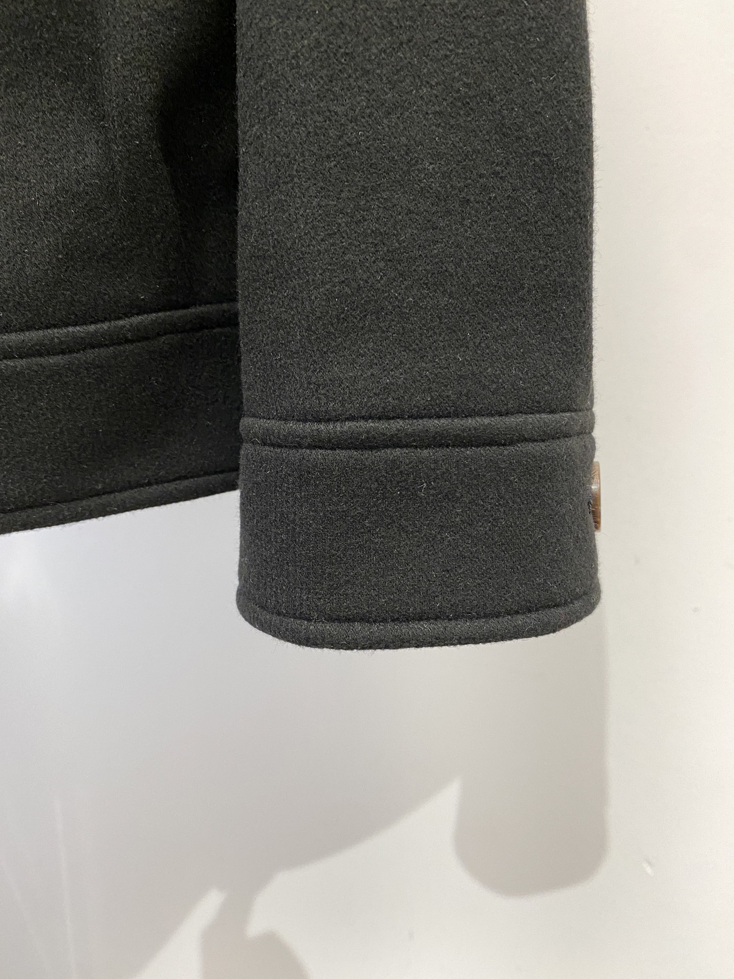 杰尼亚、2025新品夹克外套，时尚帅气，简约百搭款，原版辅料logo，定制原版面料，不仅挺括，保持潮流的