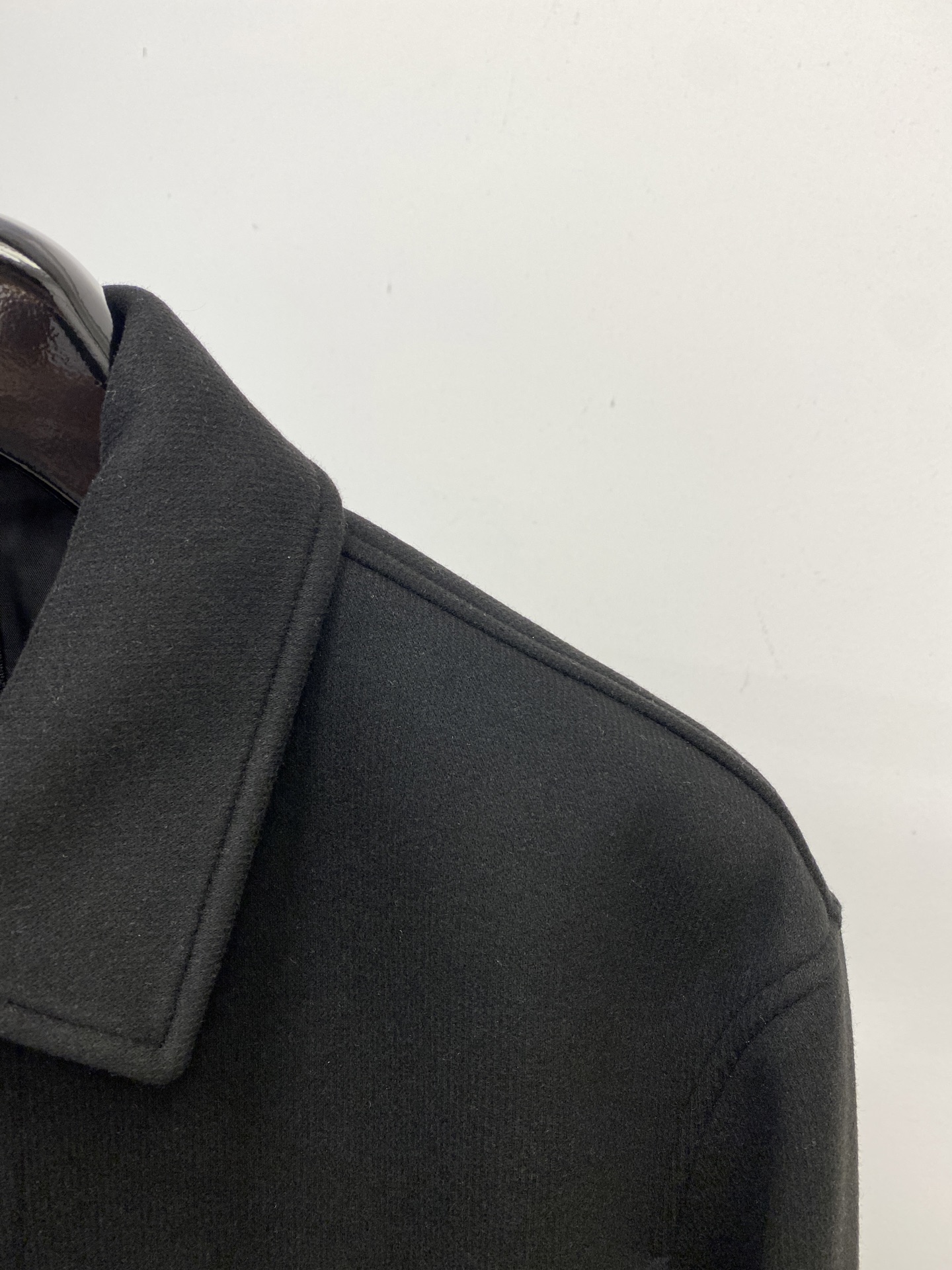 杰尼亚、2025新品夹克外套，时尚帅气，简约百搭款，原版辅料logo，定制原版面料，不仅挺括，保持潮流的