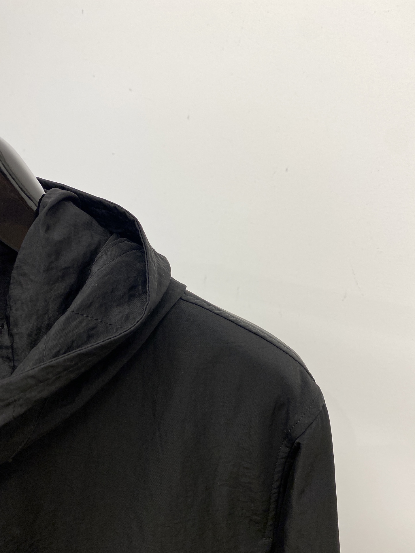 lP🆕、2025新品夹克外套，时尚帅气，简约百搭款，原版辅料logo，定制原版面料，不仅挺括，保持潮流的