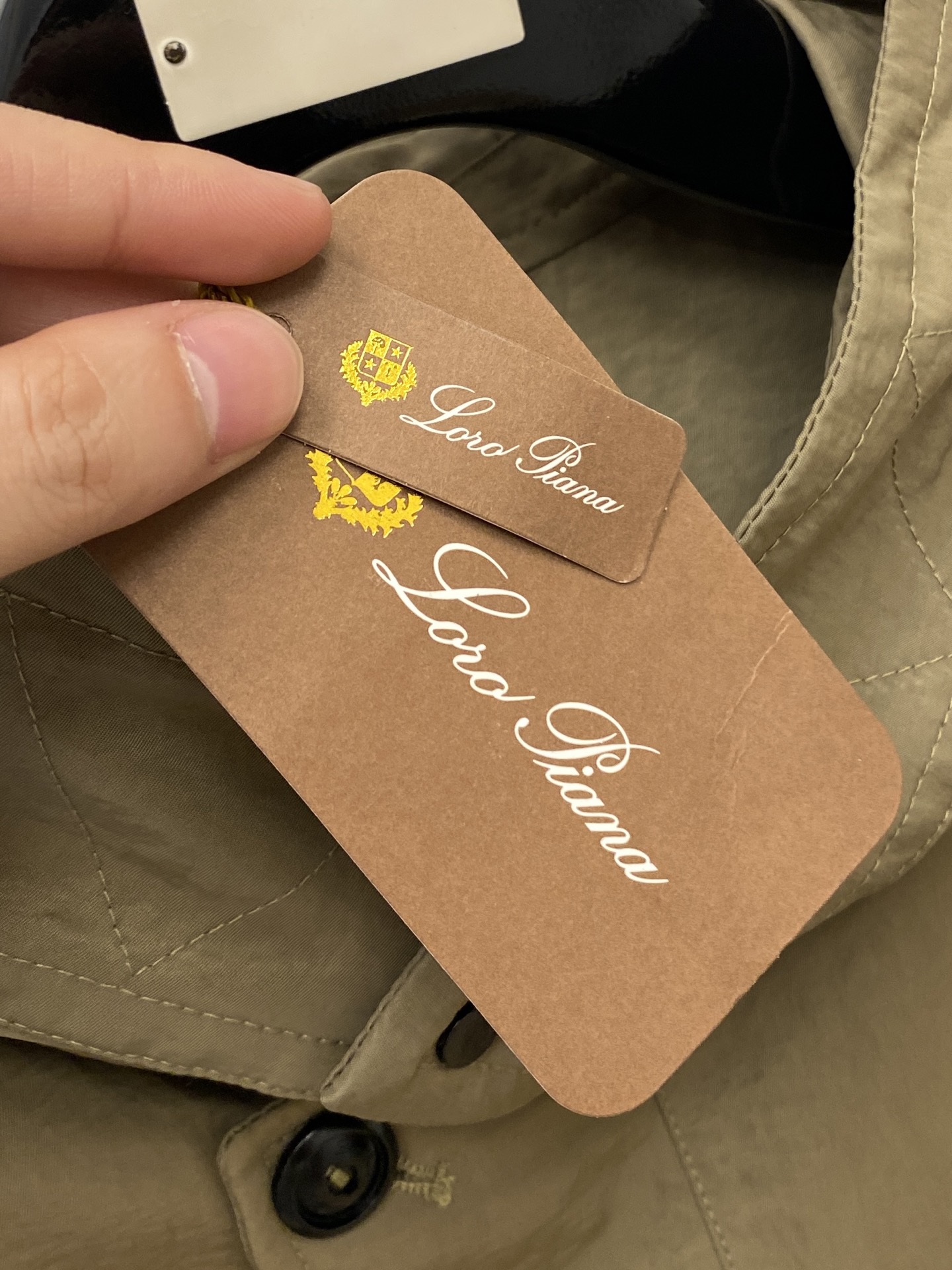 lP🆕、2025新品夹克外套，时尚帅气，简约百搭款，原版辅料logo，定制原版面料，不仅挺括，保持潮流的