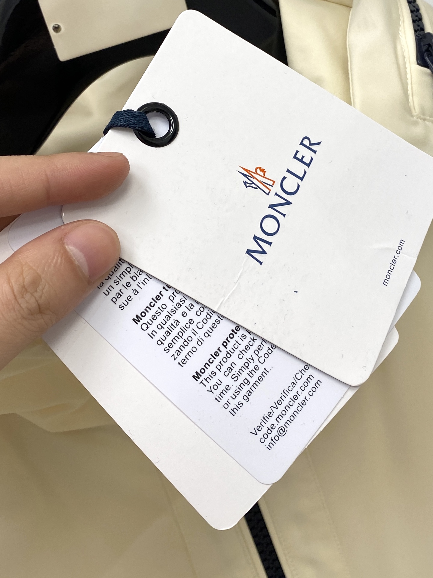 蒙口、2025新品夹克外套，时尚帅气，简约百搭款，袖口刺绣装饰图案logo，定制原版面料，不仅挺括，保持