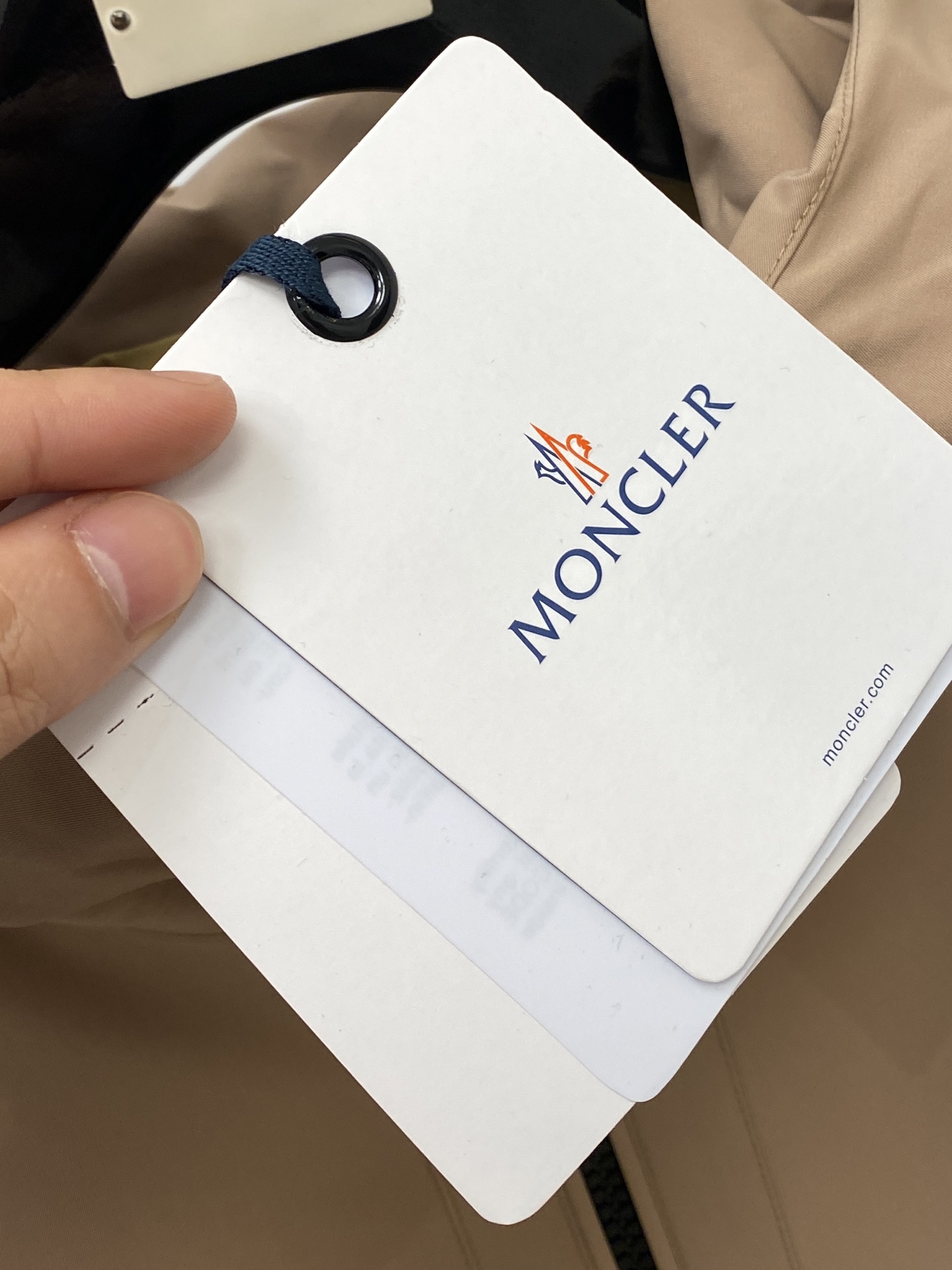 蒙口、2025新品夹克外套，时尚帅气，简约百搭款，袖口刺绣装饰图案logo，定制原版面料，不仅挺括，保持