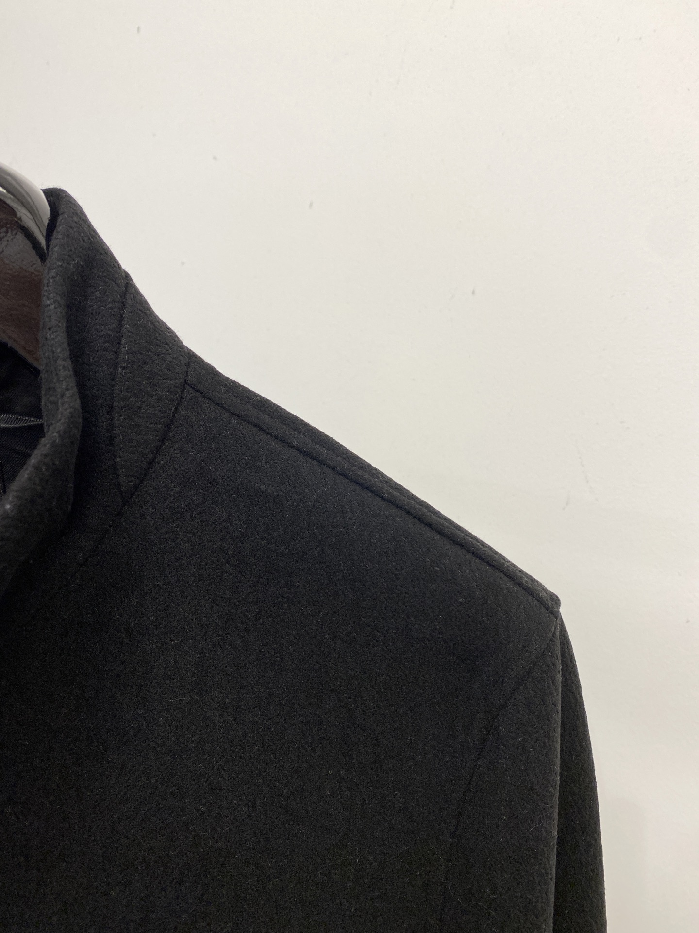 lP🆕、2025新品夹克外套，时尚帅气，简约百搭款，胸前精致刺绣字母logo，定制原版面料，不仅挺括，保