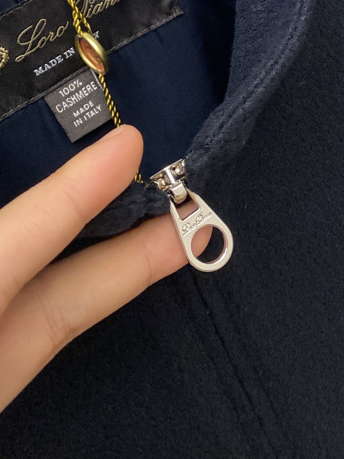 lP🆕、2025新品夹克外套，时尚帅气，简约百搭款，胸前精致刺绣字母logo，定制原版面料，不仅挺括，保