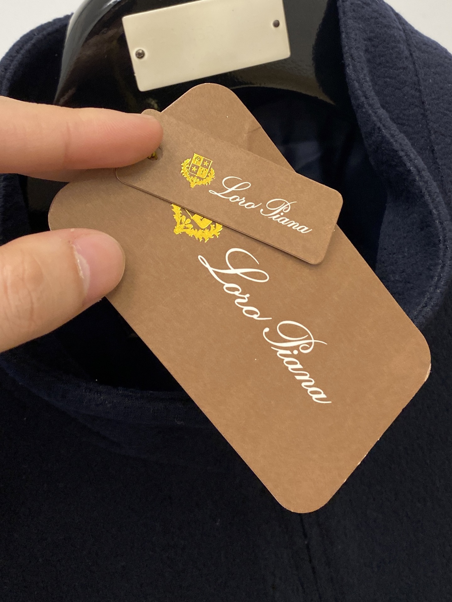 lP🆕、2025新品夹克外套，时尚帅气，简约百搭款，胸前精致刺绣字母logo，定制原版面料，不仅挺括，保