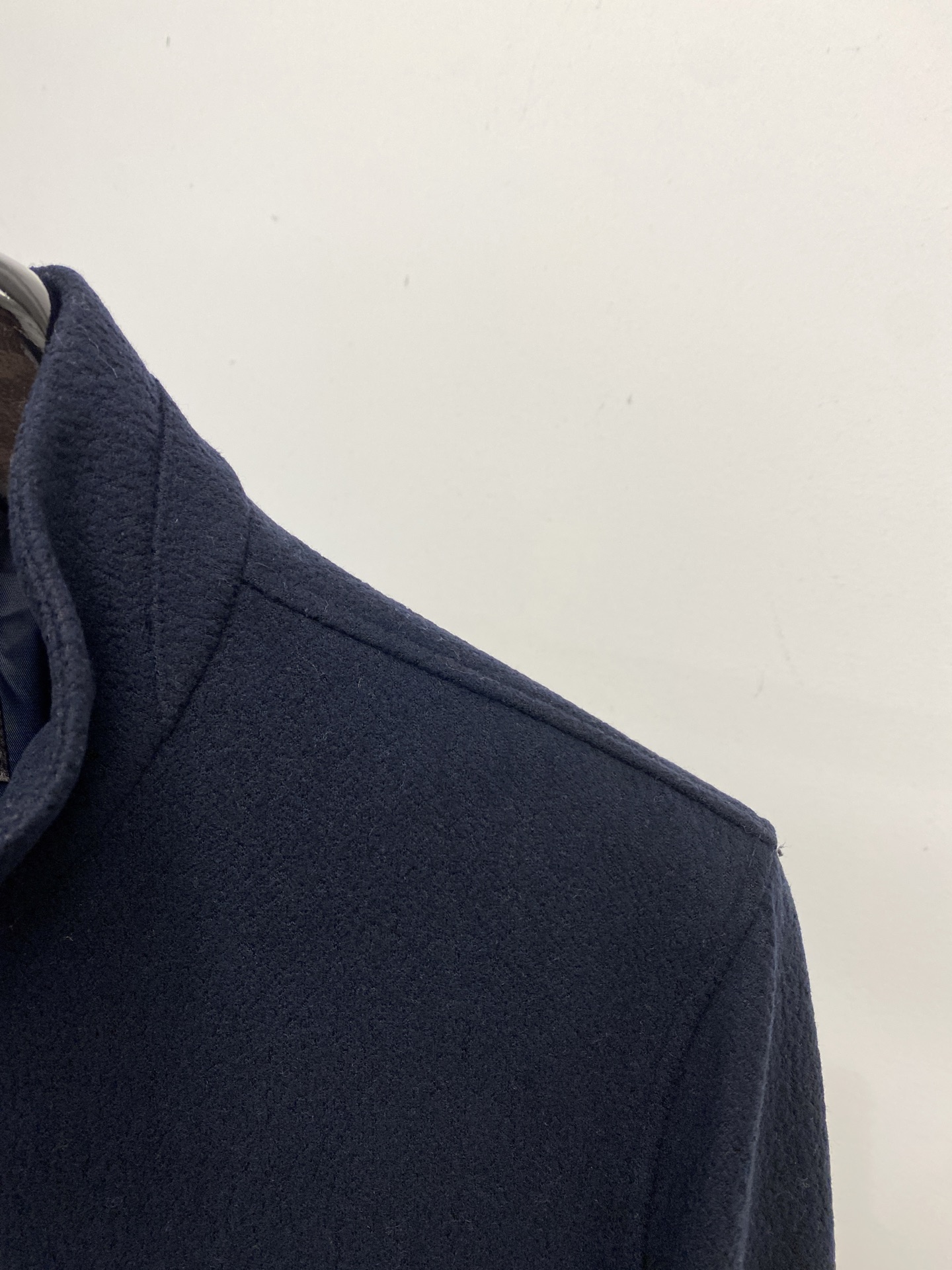 lP🆕、2025新品夹克外套，时尚帅气，简约百搭款，胸前精致刺绣字母logo，定制原版面料，不仅挺括，保