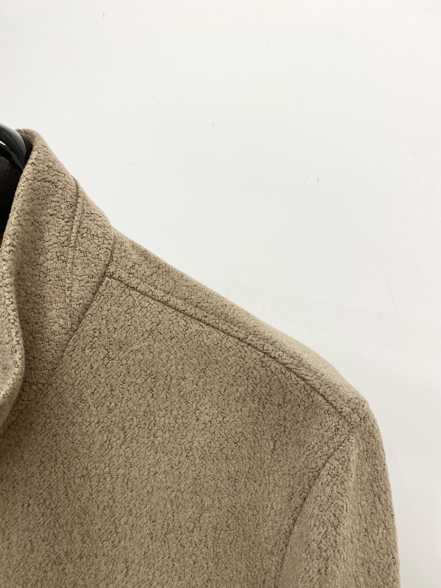 lP🆕、2025新品夹克外套，时尚帅气，简约百搭款，胸前精致刺绣字母logo，定制原版面料，不仅挺括，保