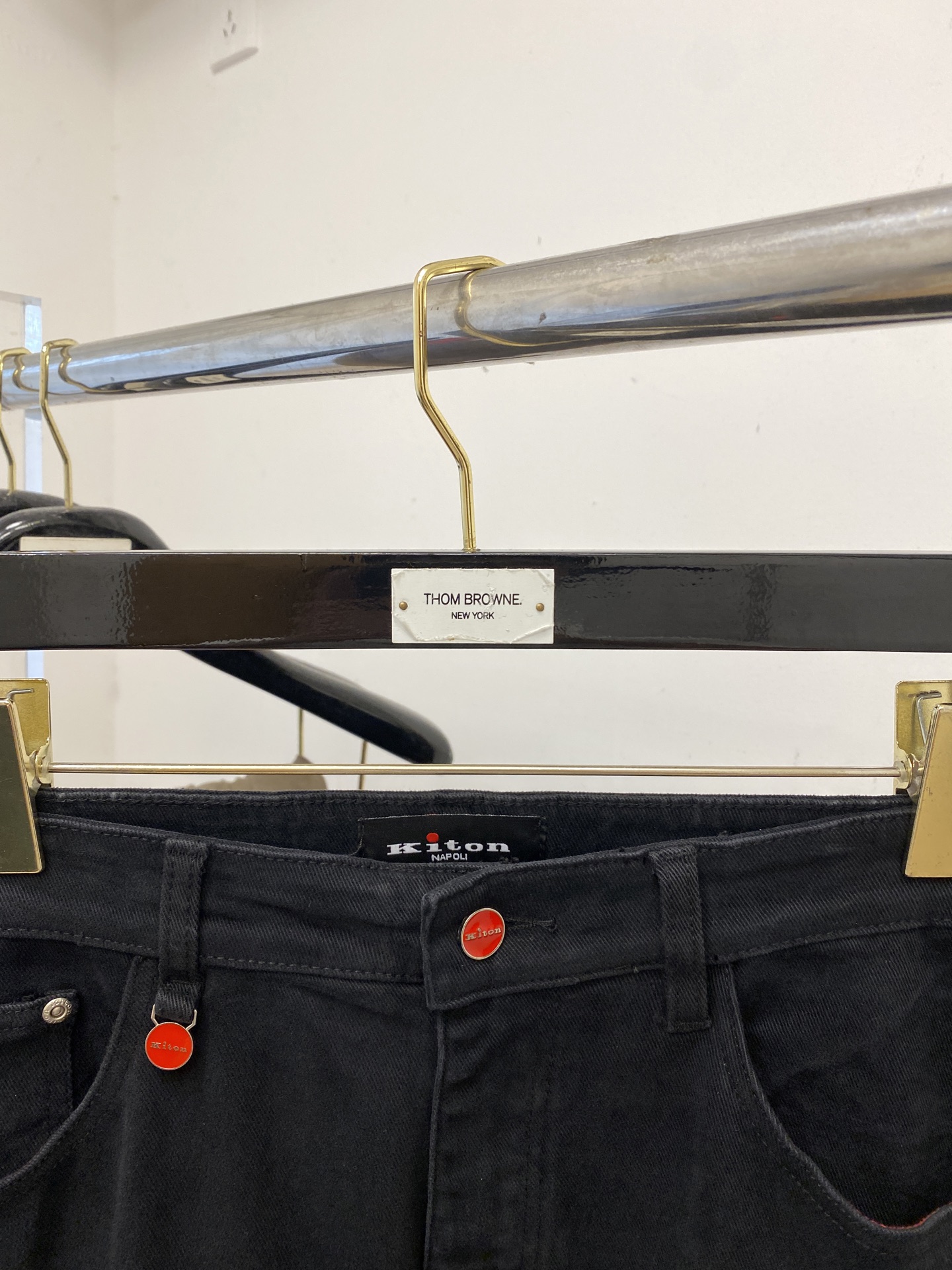 Kiton、2025最新品，专柜同步有售，原单狠货，水洗休闲牛仔裤，进口原版水洗弹力面料，舒适有弹性，原
