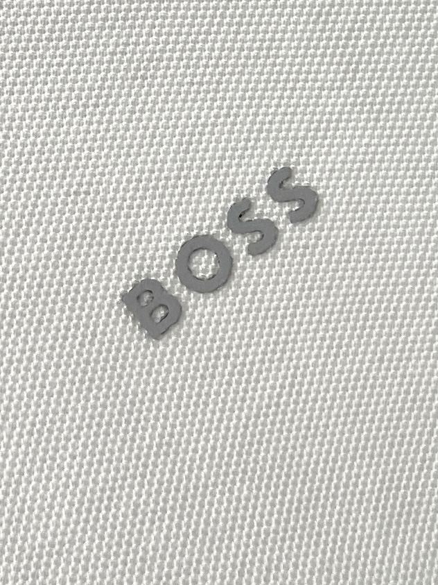 ￼ BOSS、2025新品短袖T恤，帅气时尚，胸前顶级印胶字母logo，简约百搭款。面料棉 不仅挺括，保