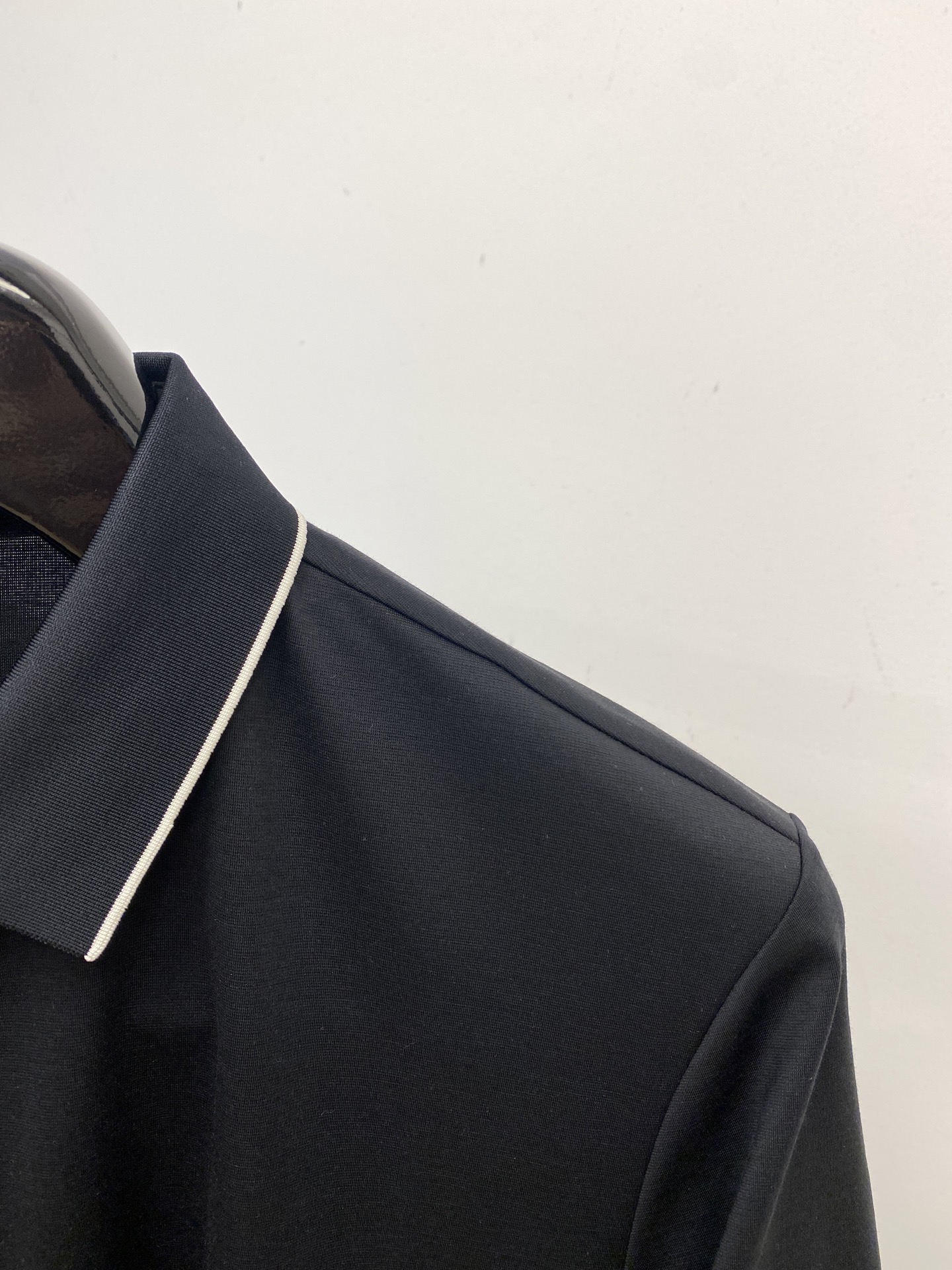 BOSS、2025新品短袖T恤，帅气时尚，胸前顶级印胶字母logo，简约百搭款。面料棉 不仅挺括，保持潮